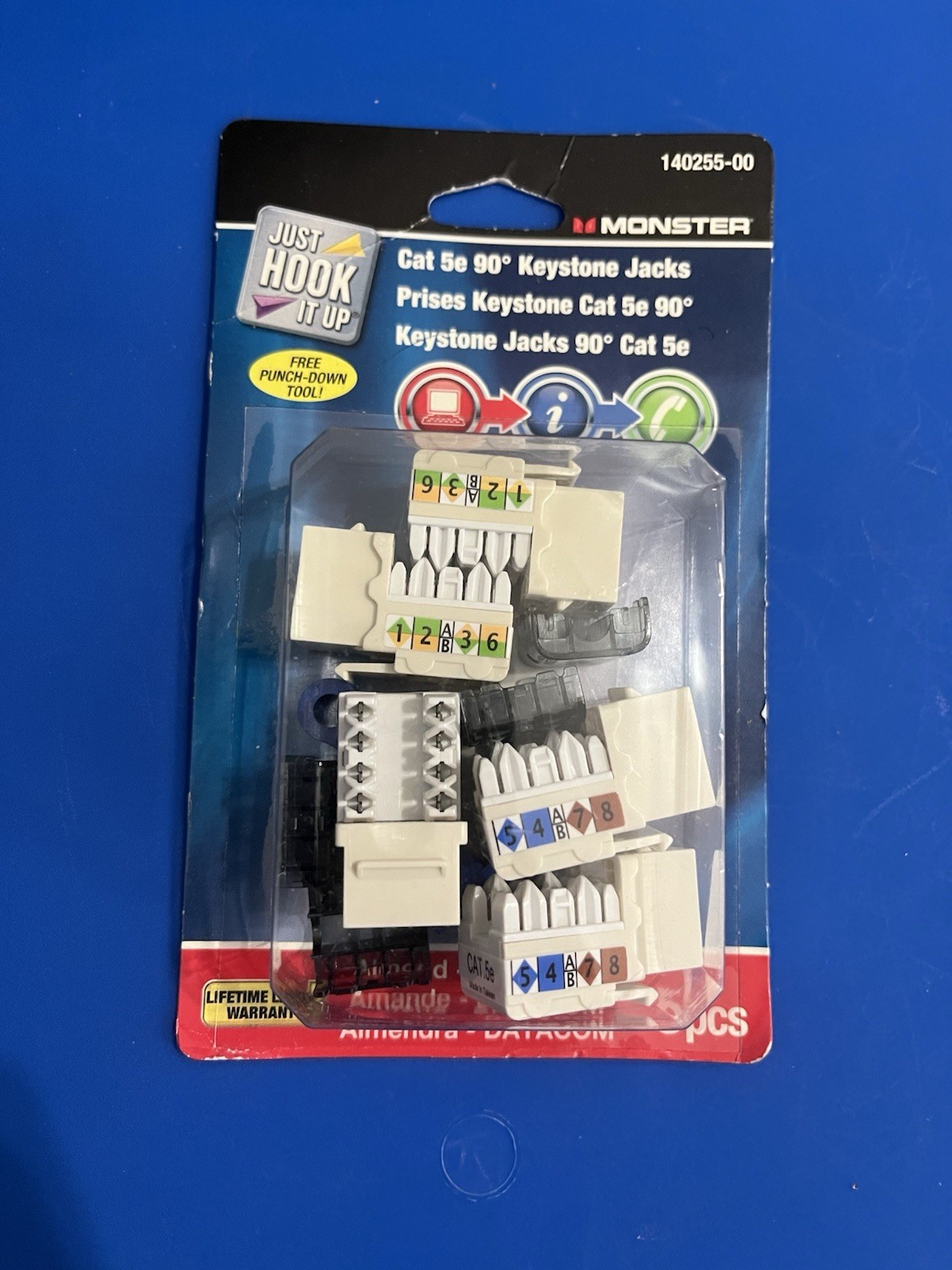 NEW Monster Just Hook it 140255-00 CAT 5e 90° Keystone Jacks