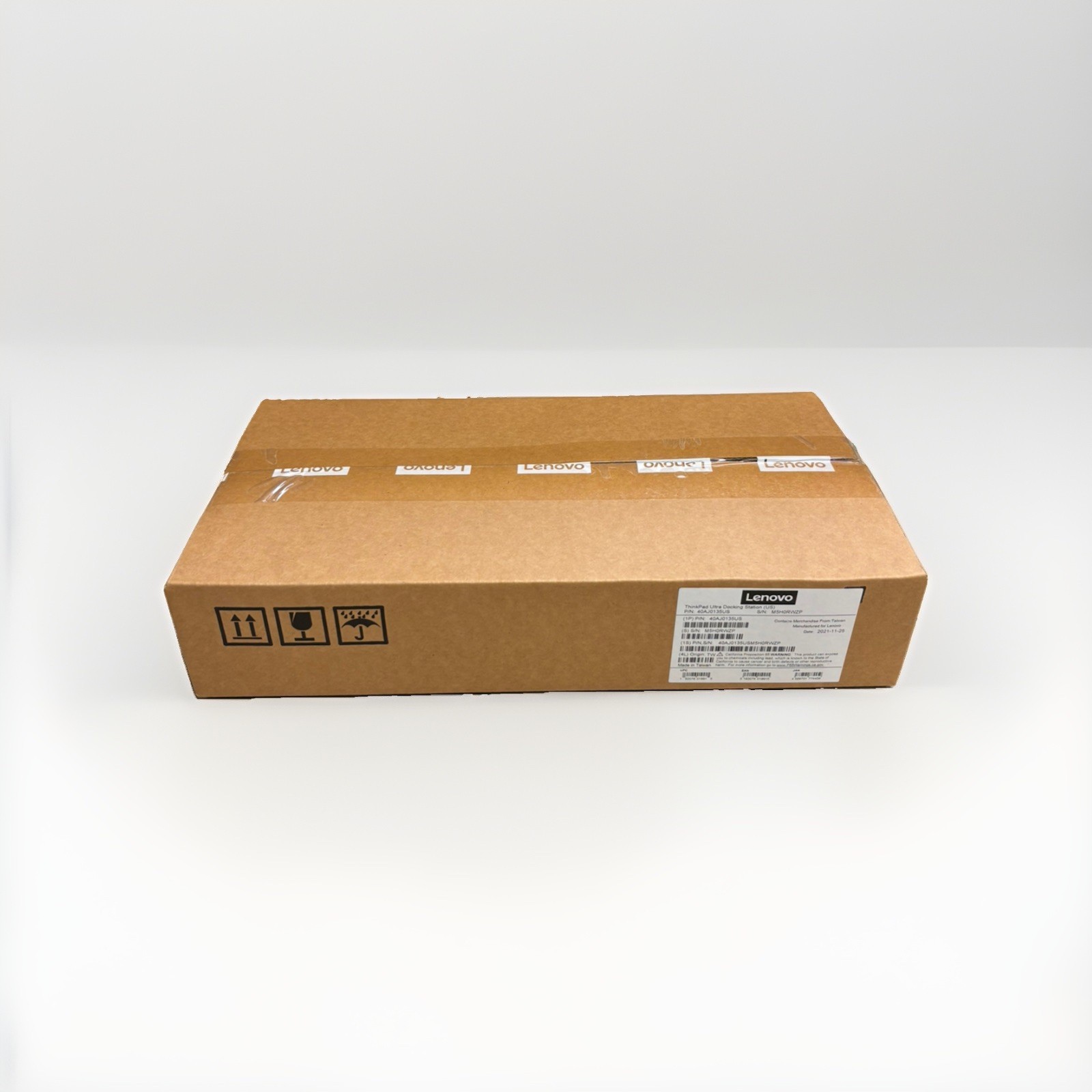 New Lenovo 40AJ ThinkPad P52S T580 X280 Ultra Docking Station 40AJ0135US w/ 170W