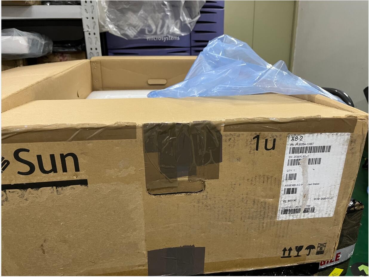 New Open Box Sun Oracle X8-2 Base Server with 7360829 system board