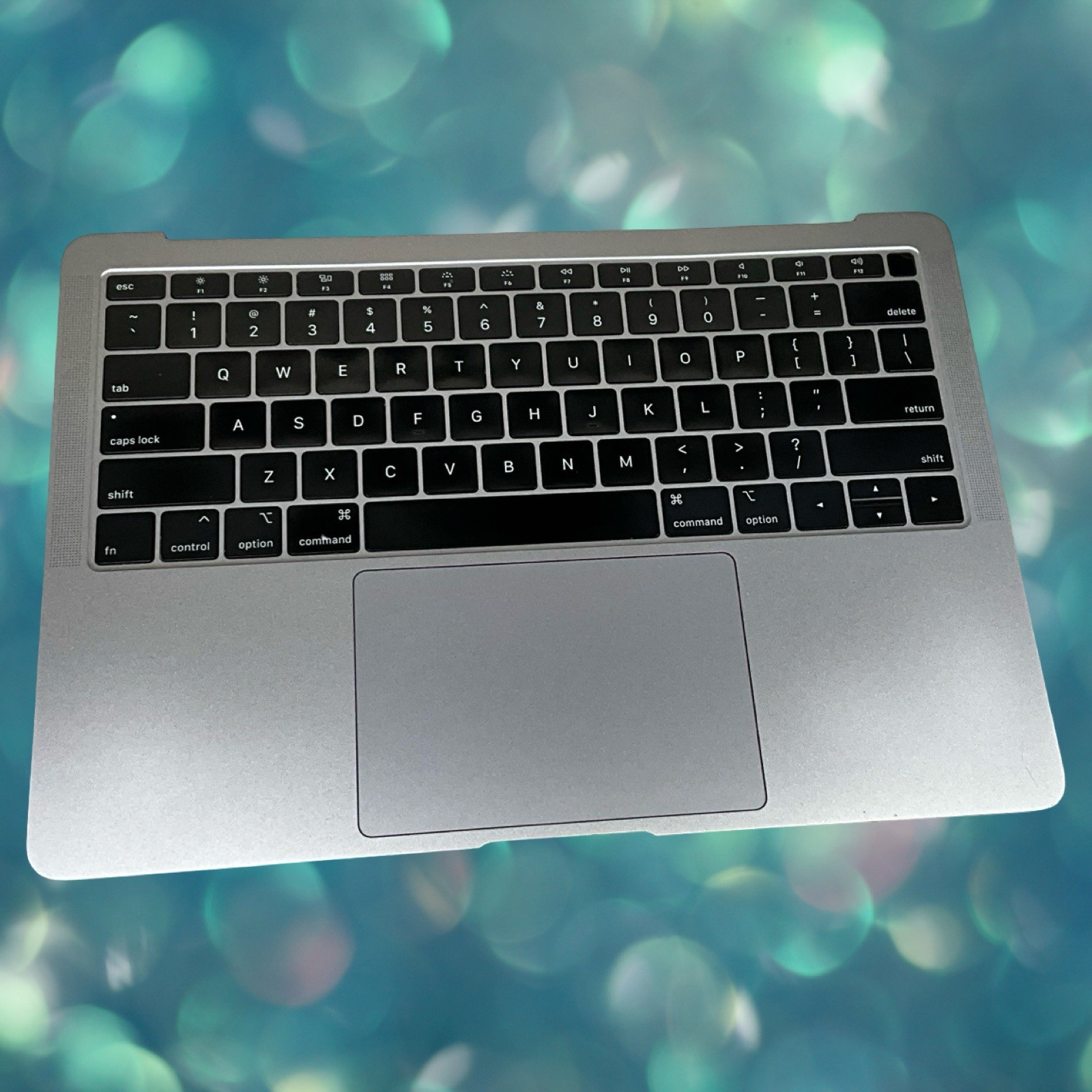 13" MacBook Air A2171 2020 Palmrest Keyboard Touchpad Silver Genuine TESTED