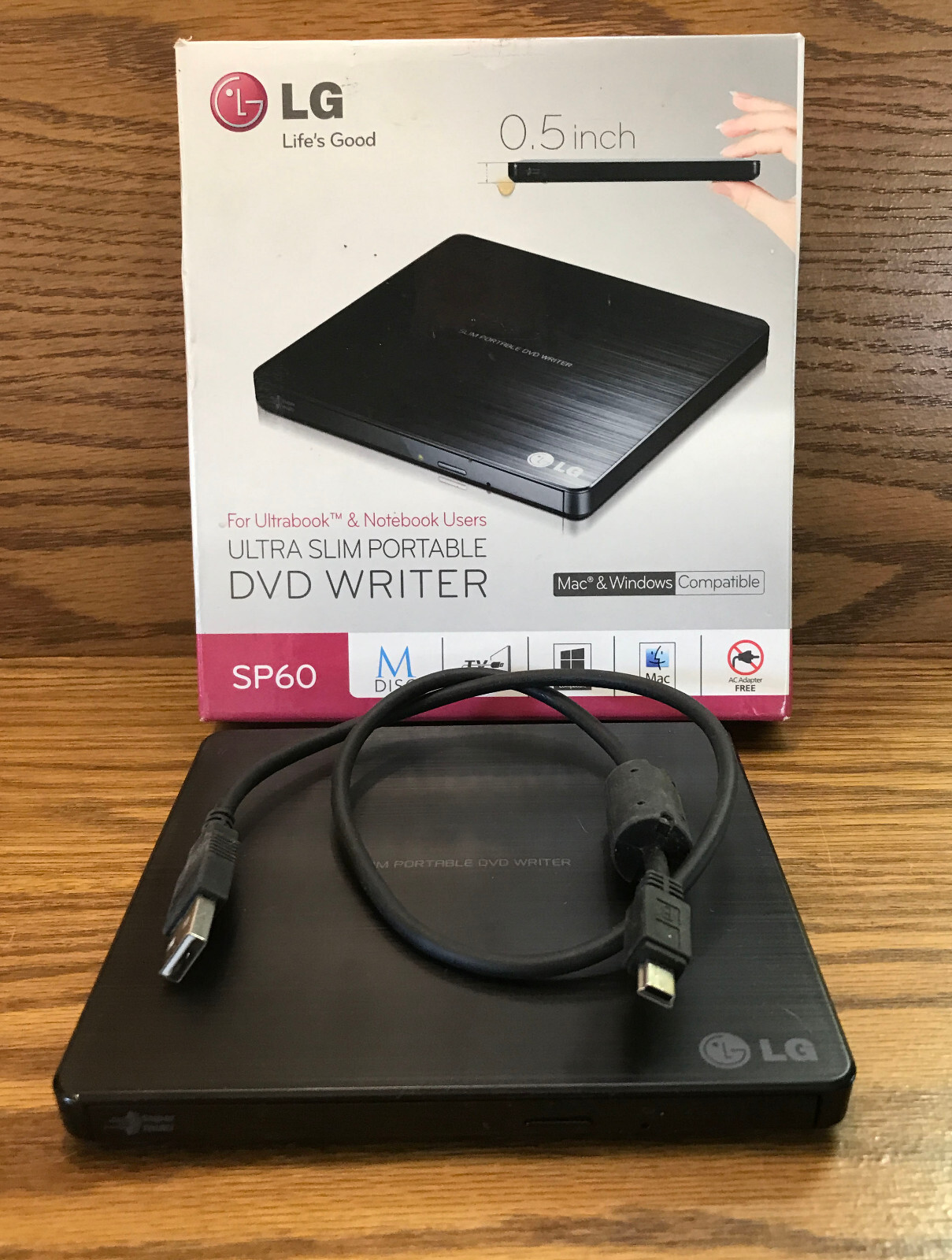 LG Model SP60 Ultra Slim Portable DVD CD Writer- Mac -Windows