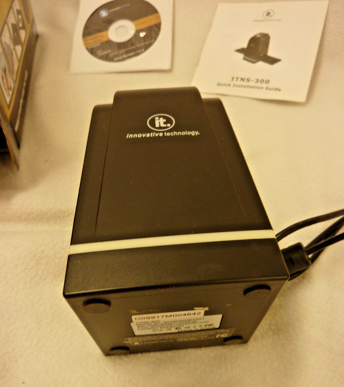 INNOVATIVE TECHNOLOGY 35mm FILM & SLIDE CONVERTER ITNS-300 IT SLIDE TO DIGITAL