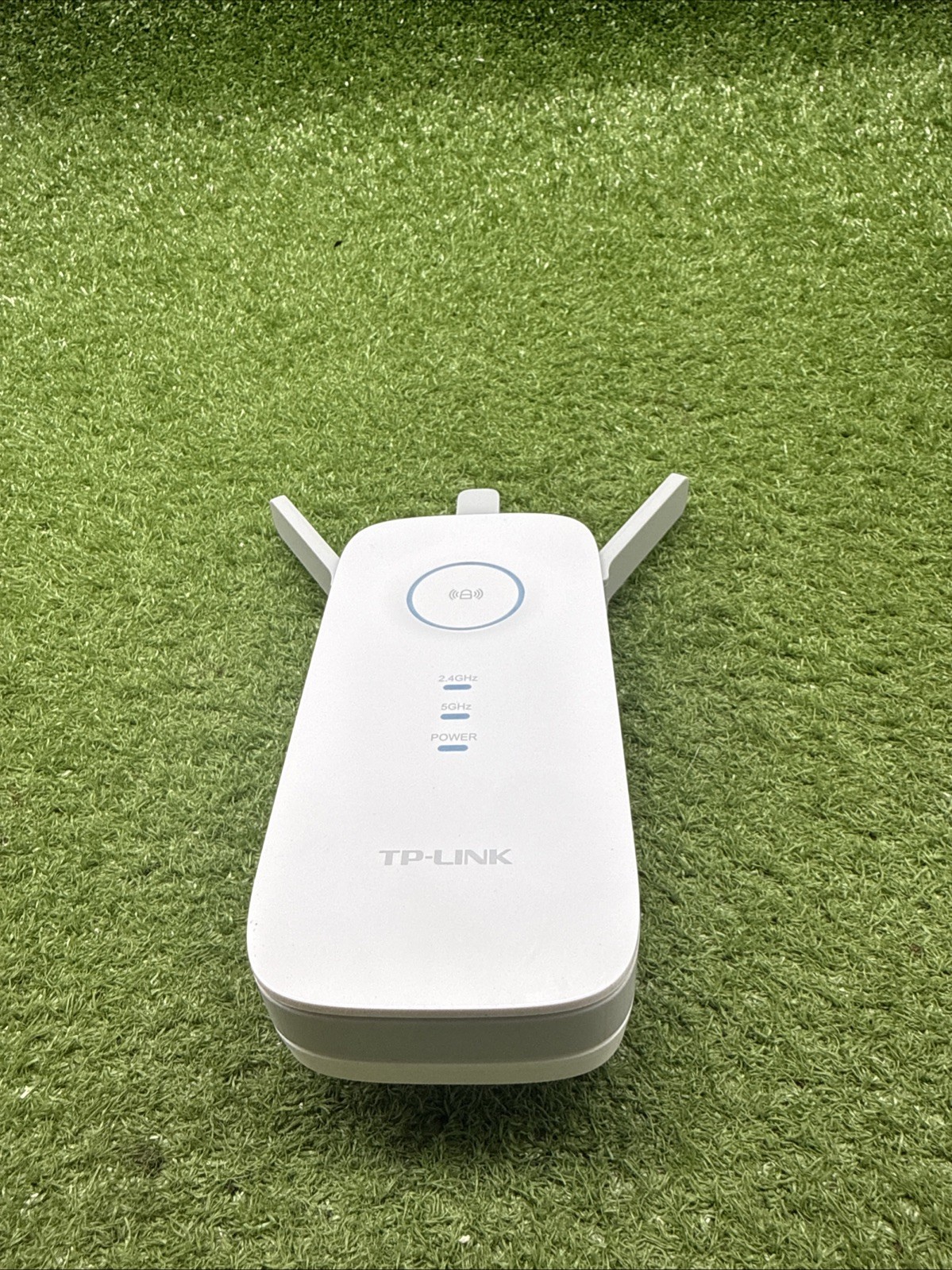 TP-Link RE355 AC1200 Gigabit Ethernet Port Wi-Fi Range Extender Repeater. 21