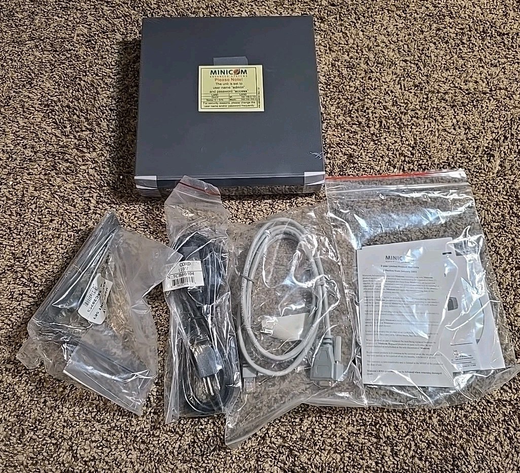 Minicom Smart-IP Access KVM Switch 1SU51068 Remote Server Management NEW