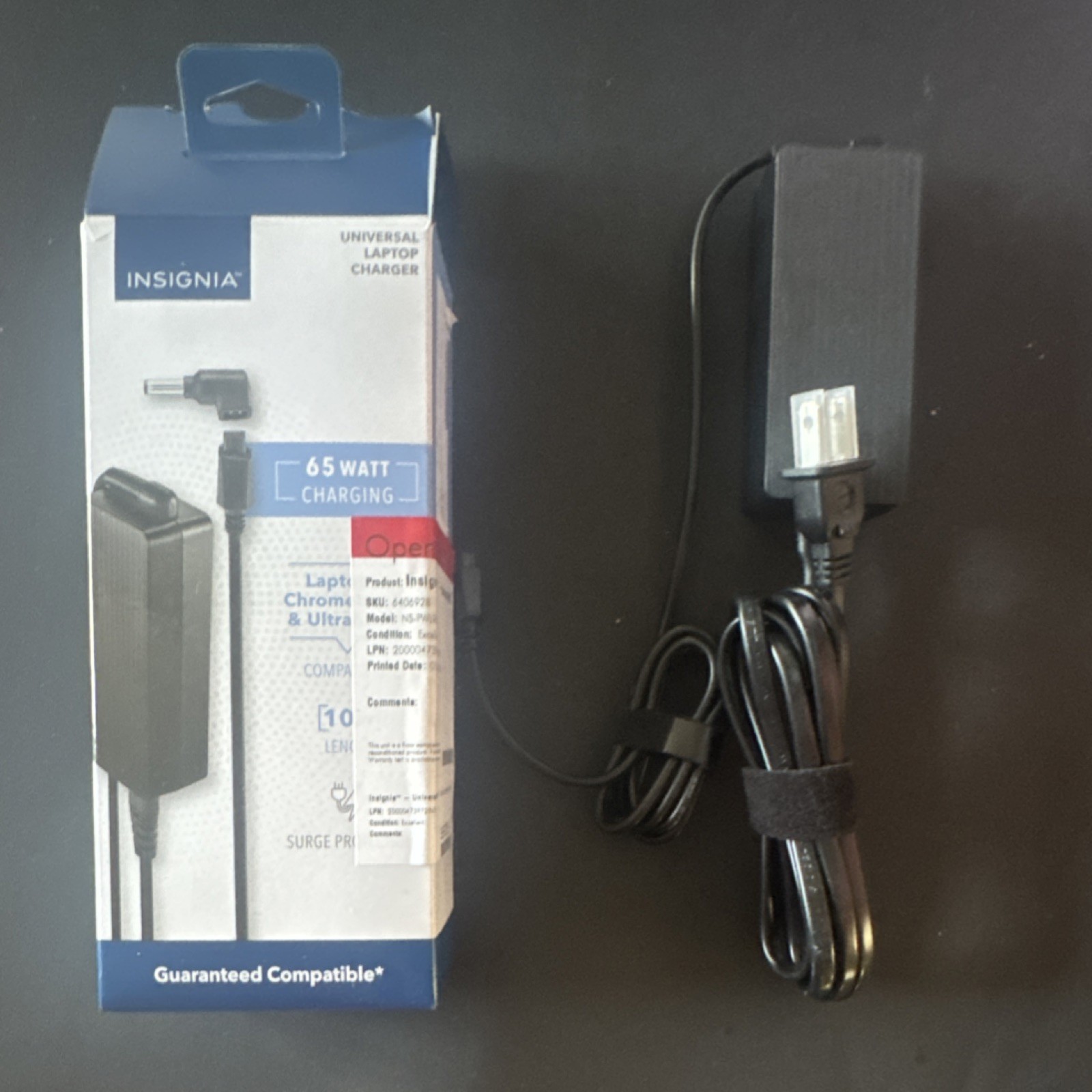 Insignia Universal 65W Power Adapter Black 19V 3.42A Multiple Tips NS-PWL965