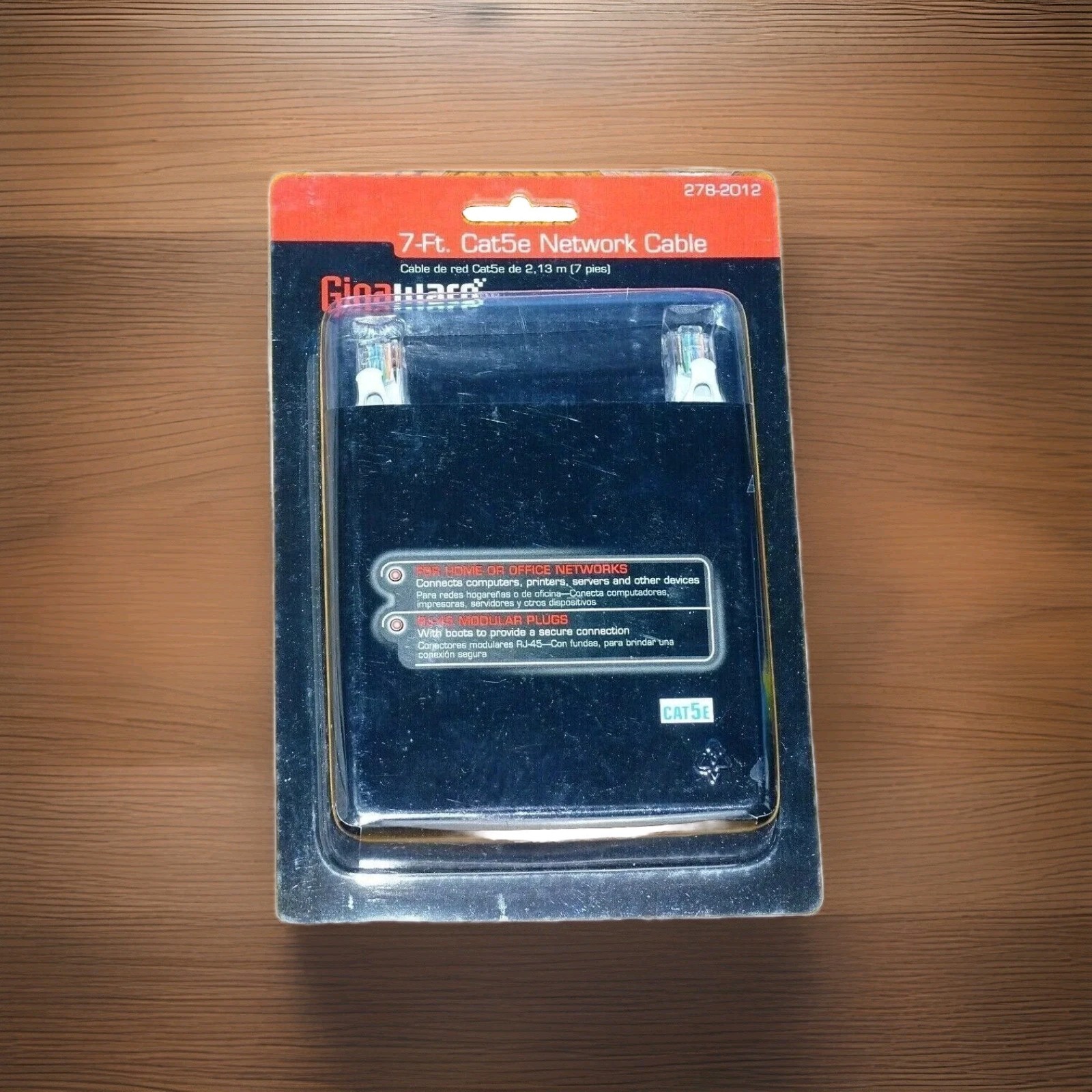 Gigaware 7-ft.(2.13m) Cat5e Network Cable  (278-2012)