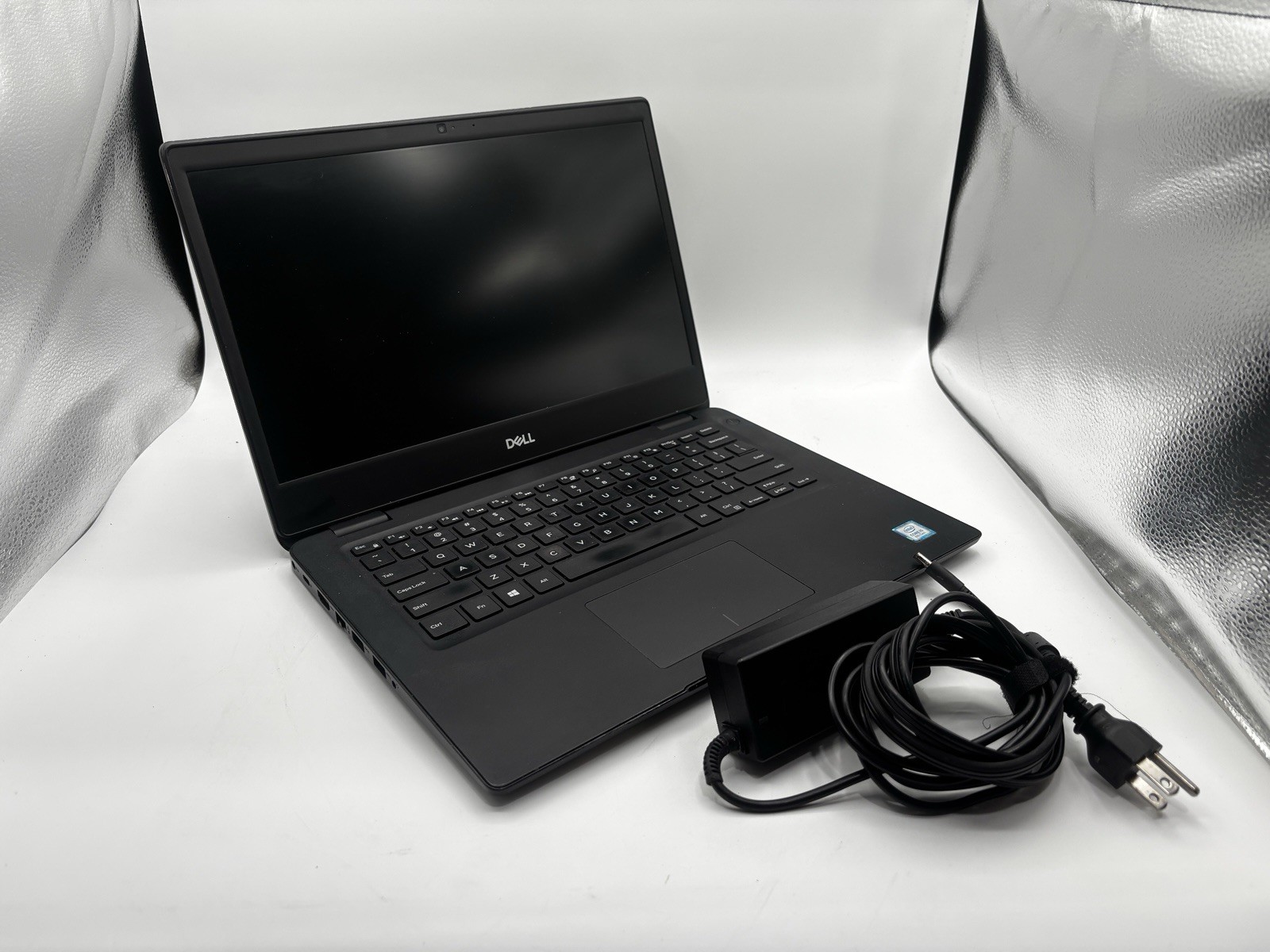 DELL Latitude 3400, i5-8265U, 8GB RAM, 256GB SSD, Win11