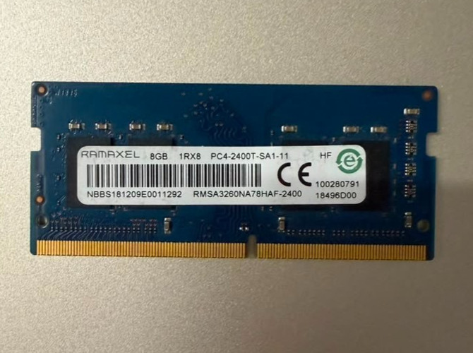 RAMAXEL - RAM / DDR4 SDRAM / 8GB / 2400MHz / 1.2V / 260-PIN / 1RX8 PC4-2400T