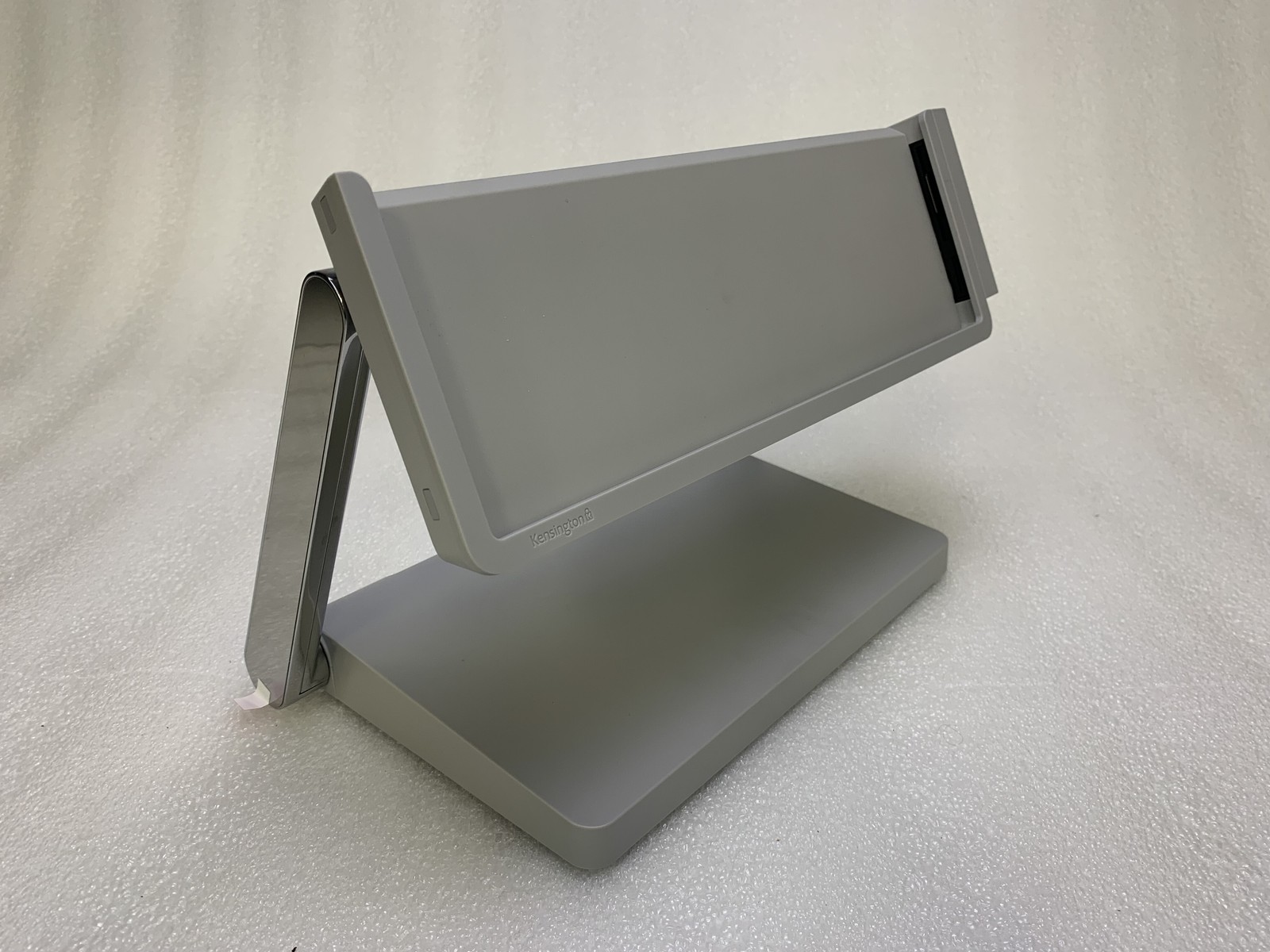 Kensington SD7000 for Microsoft Surface Pro Docking Station Only