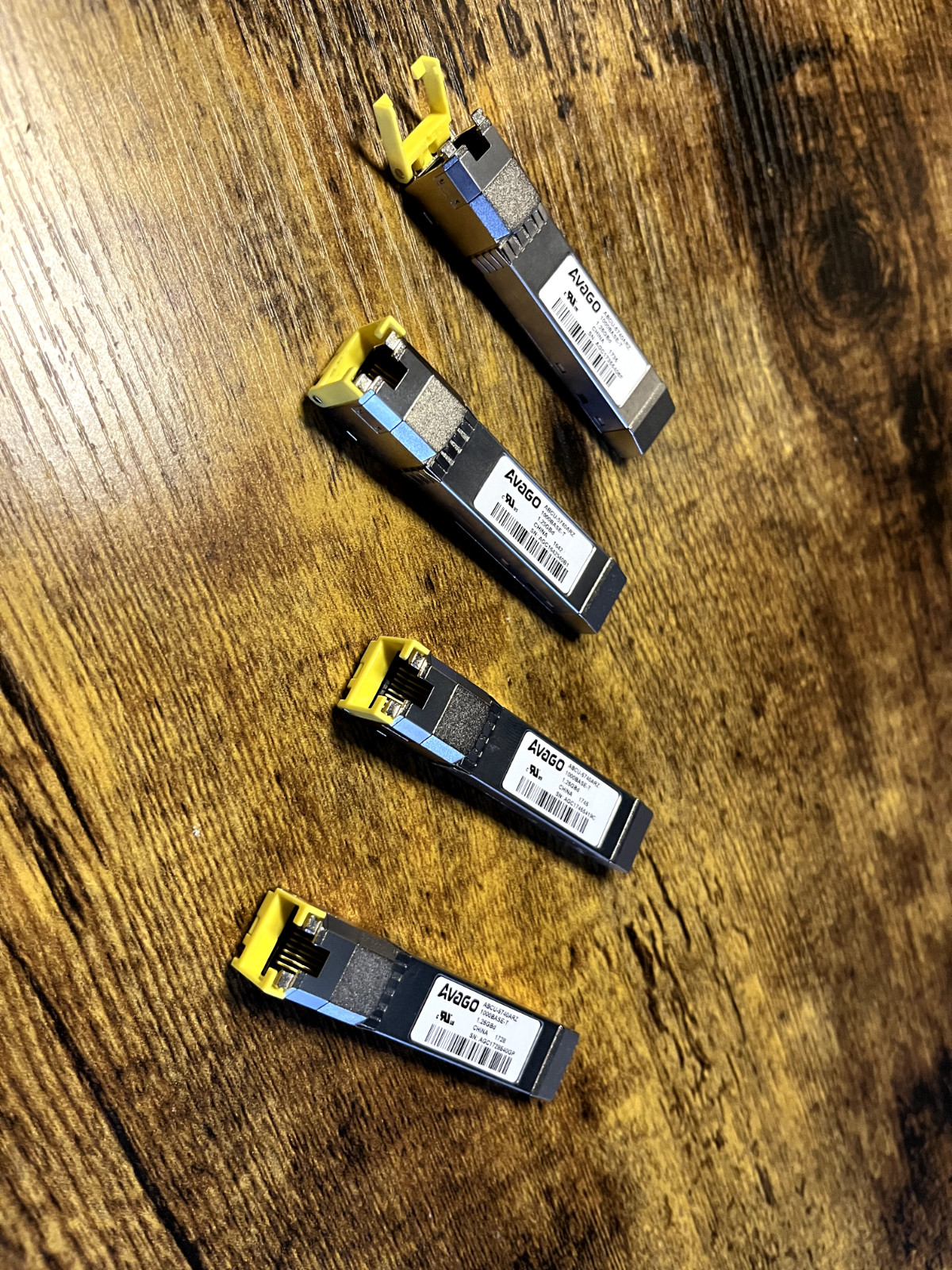 Brocade Avago ABCU-5740ARZ 1000BASE-T 1.25GB SFP transceiver