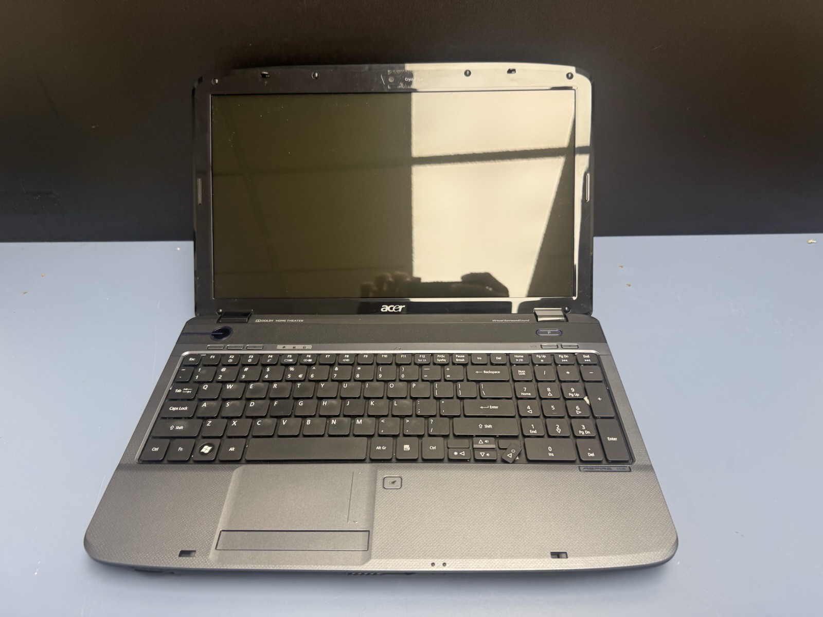 Acer Aspire 5536-5142 No RAM/ HDD -Parts Only Read