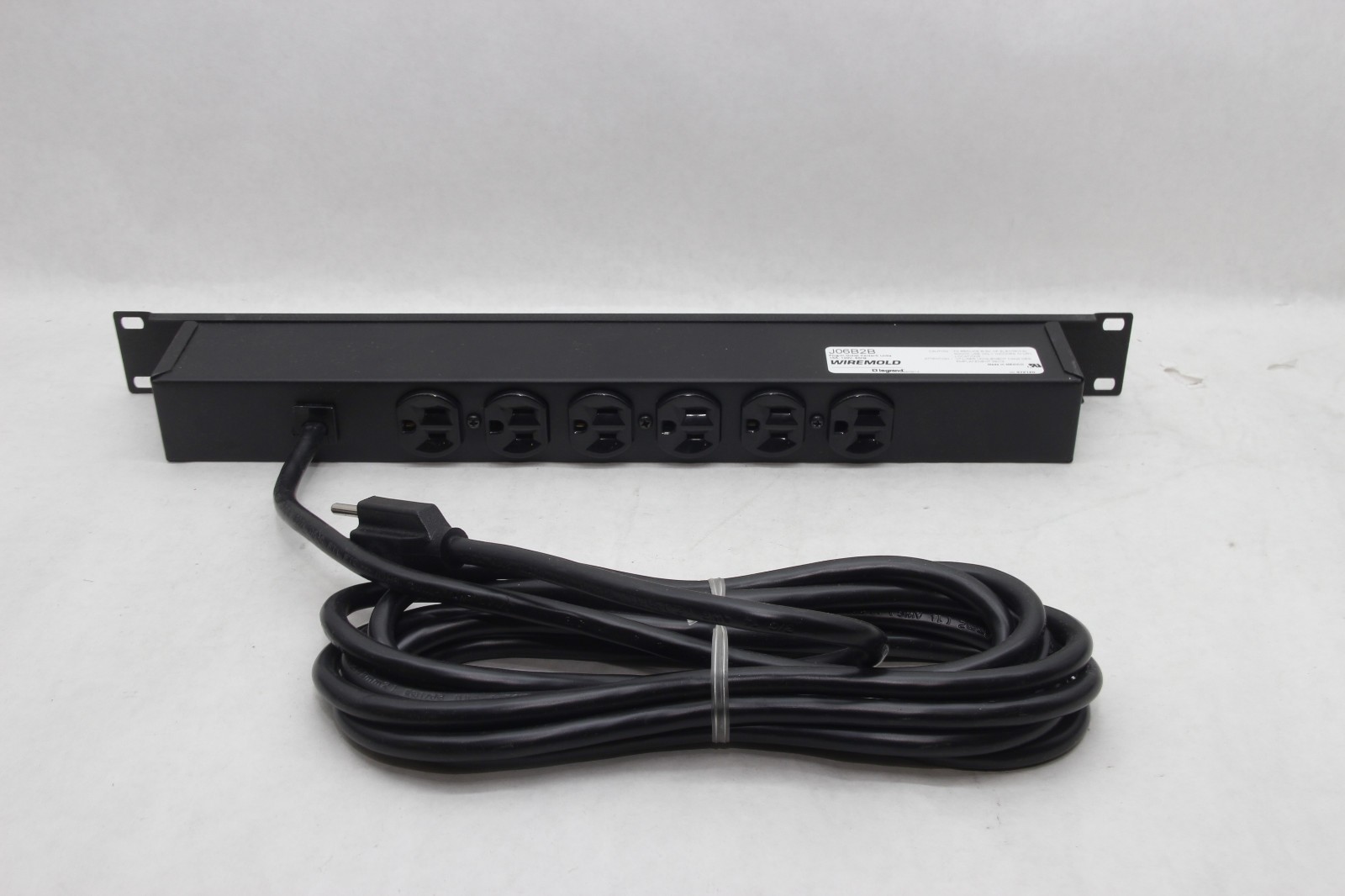 Legrand J06B2B | 15A Power Strip, 6' Cord -- No Original Packaging, UNUSED