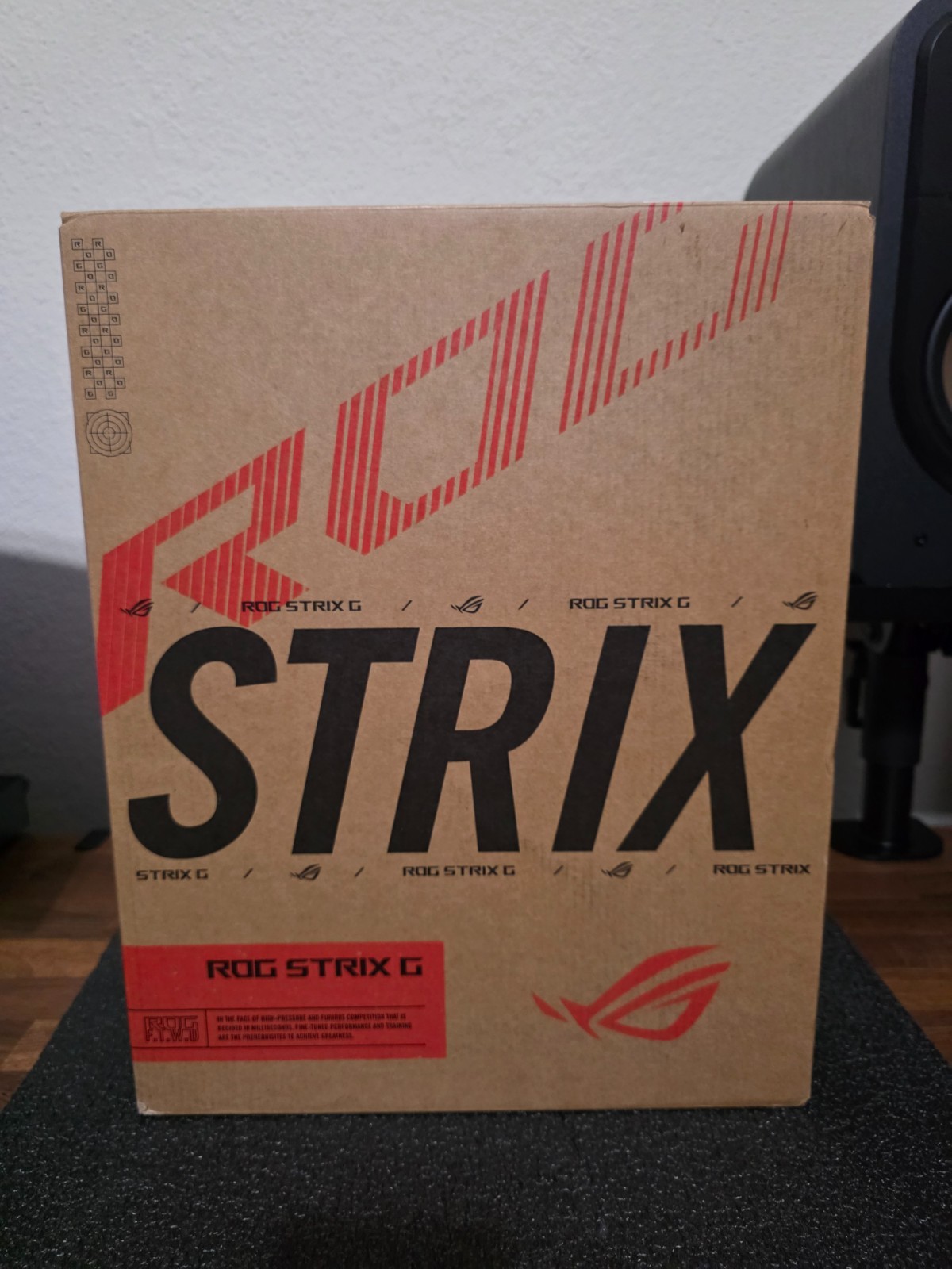ASUS ROG Strix G16 R9-9955HX 16GB RAM 1TB SSD 16" G614F RTX 5060 Eclipse Gray