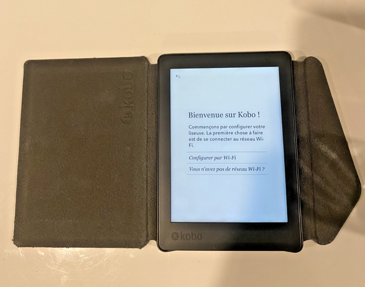 Kobo Aura Edition 2 N236 6" eReader Touchscreen Wi-Fi 4GB E Ink Black tested