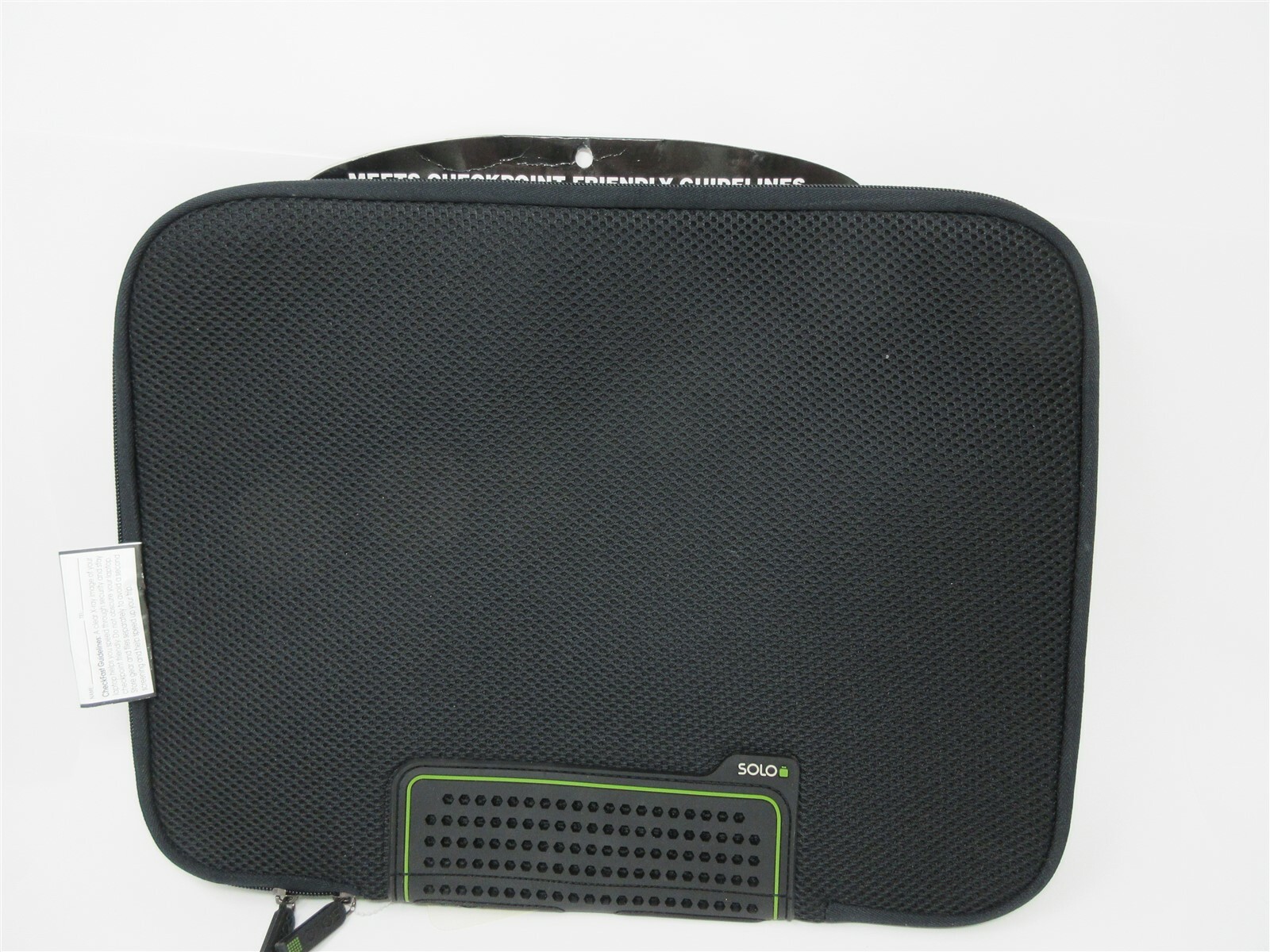 SOLO Check Fast Always on Laptop 15.4"| Sleeve NEW