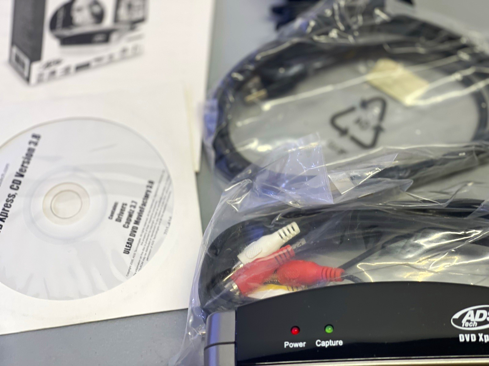 ADS Tech DVD Xpress USB 2.0 Capture Composite/S-Video USBAV-701