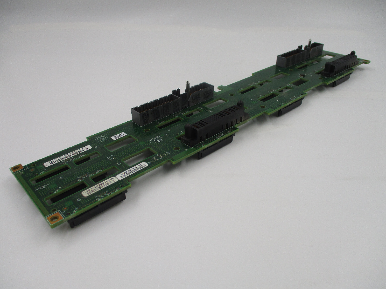 EMC VNXE3150 EPE Storage Array 12-Slot HDD BackPlane P/N: 303-156-000B Tested