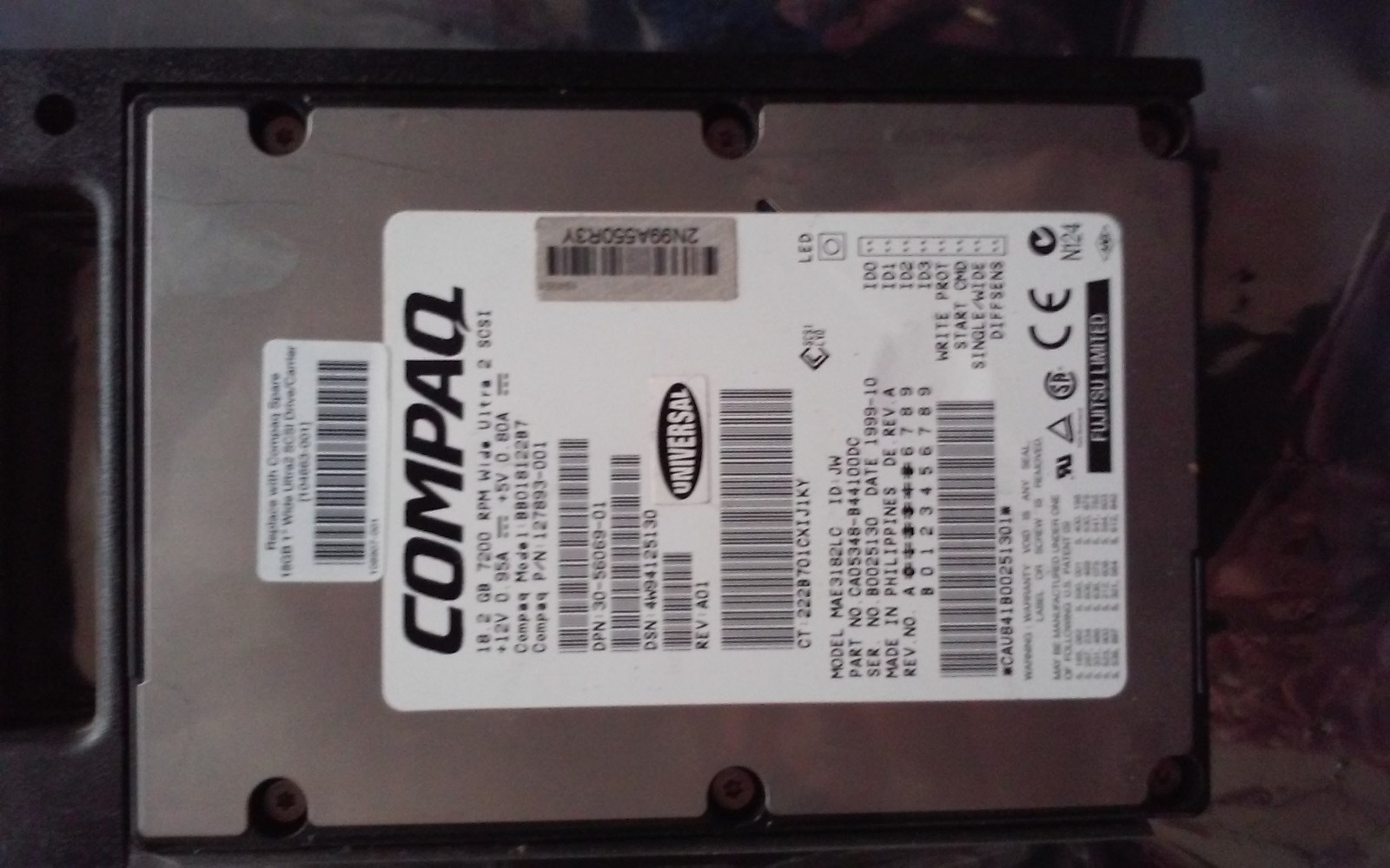 Compaq Fujitsu 143920-001 BD018122C9 MAG3182LC CA01776-B52100CP 18GB 10K SCSI 