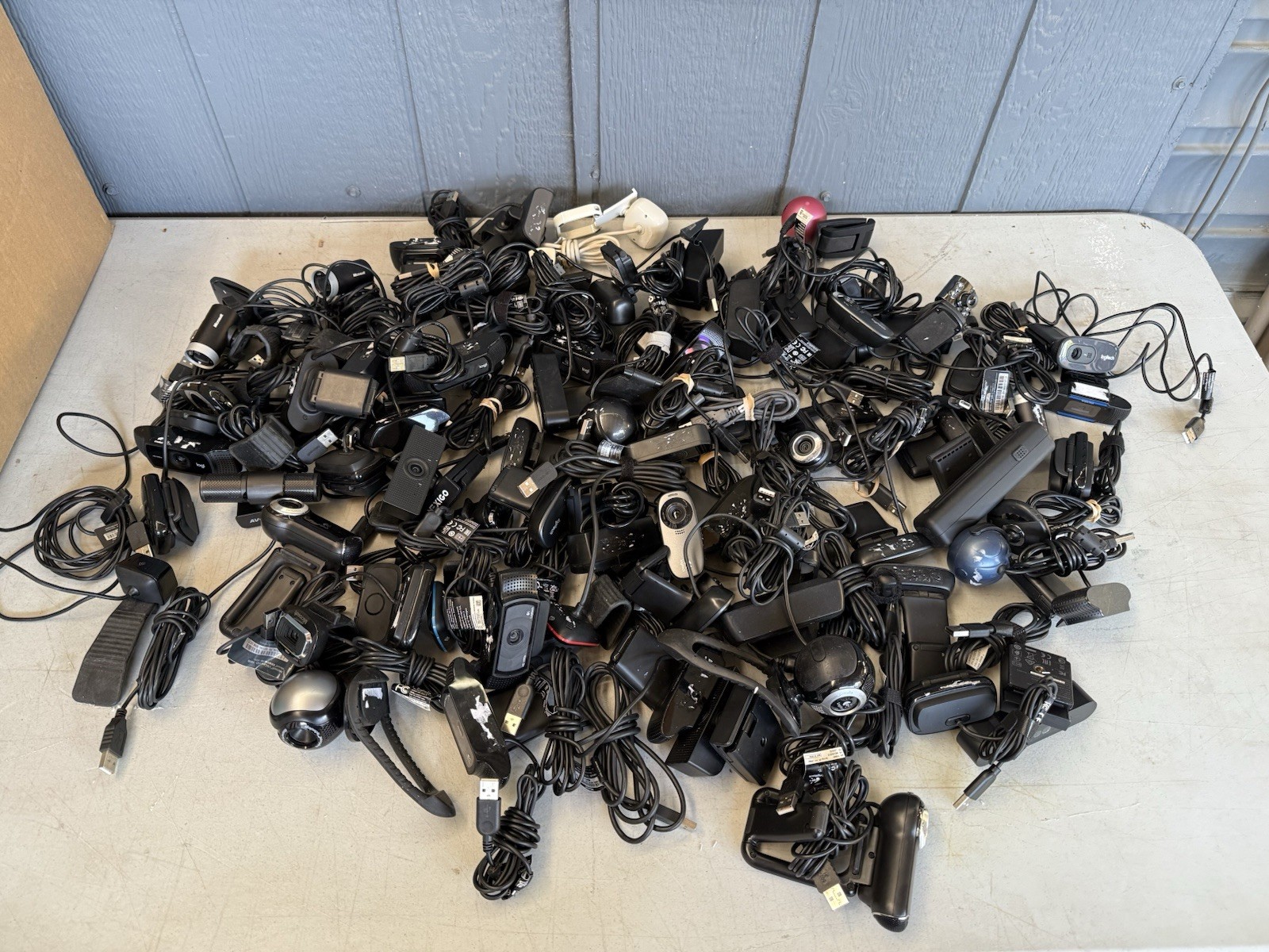 Lot Of 76 Webcams *READ*