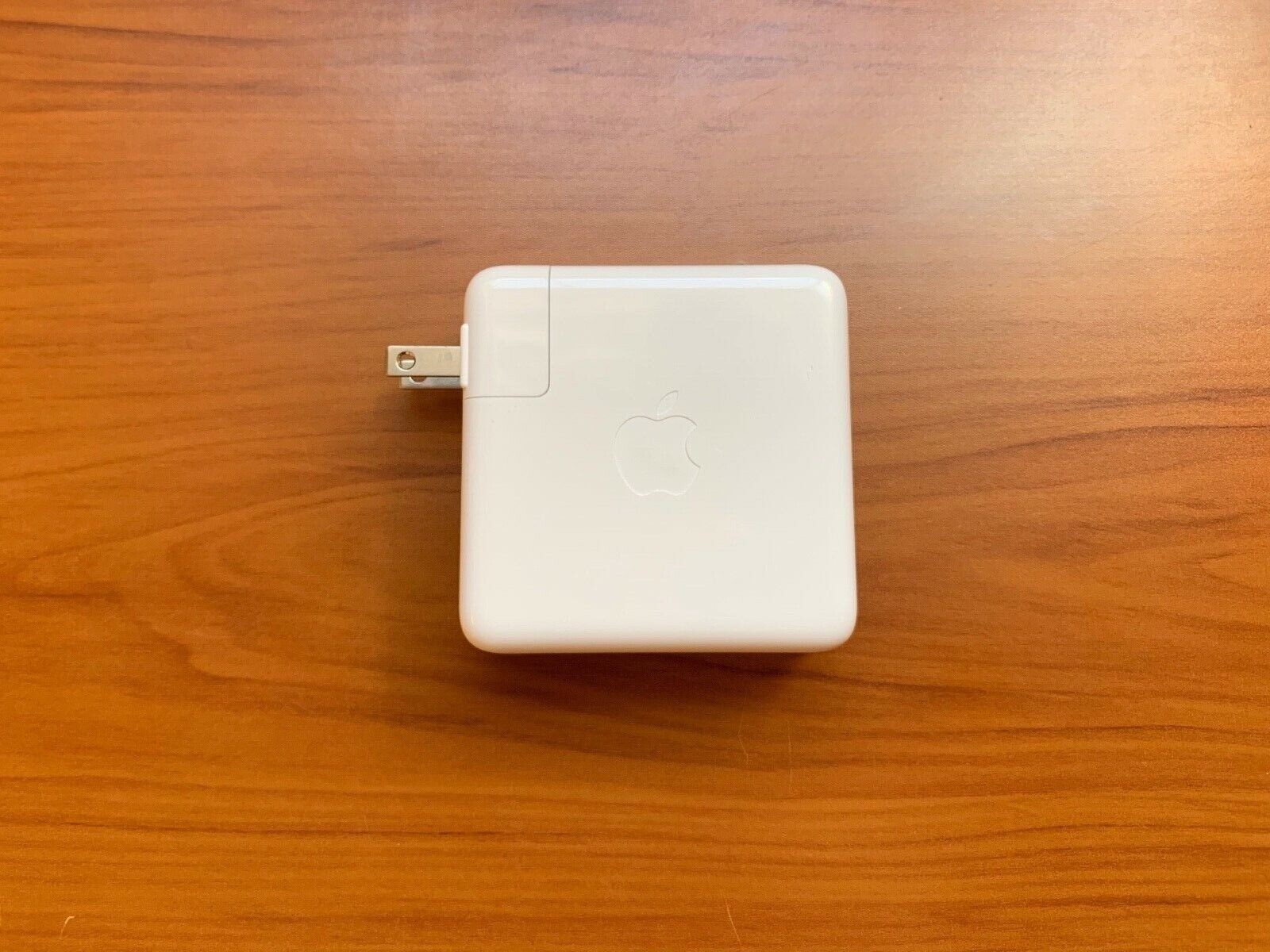 Original Apple 87w MacBook Pro A1719 USB-C Port 87W Charger Grade A MNF82CH/A