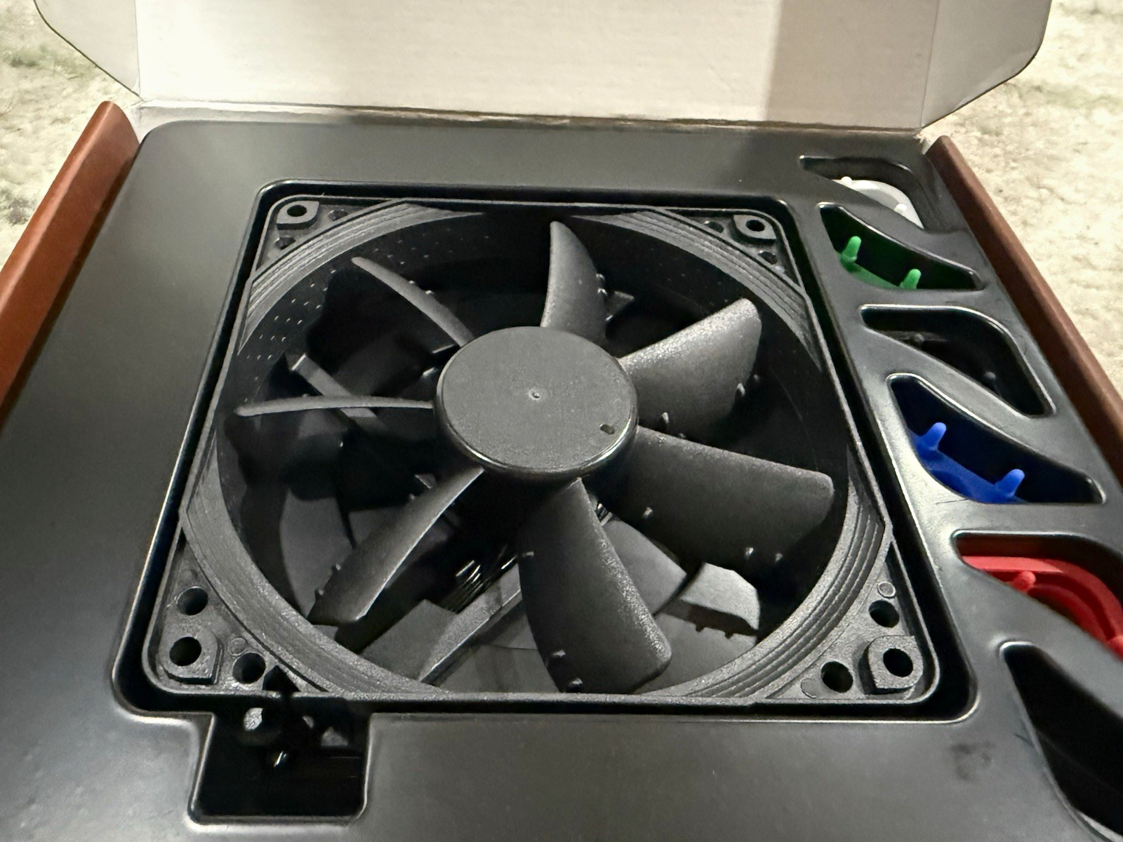 Noctua NF-S12A PWM Chromax Black Swap 120mm PC Case Fan 4-Pin w/ Box