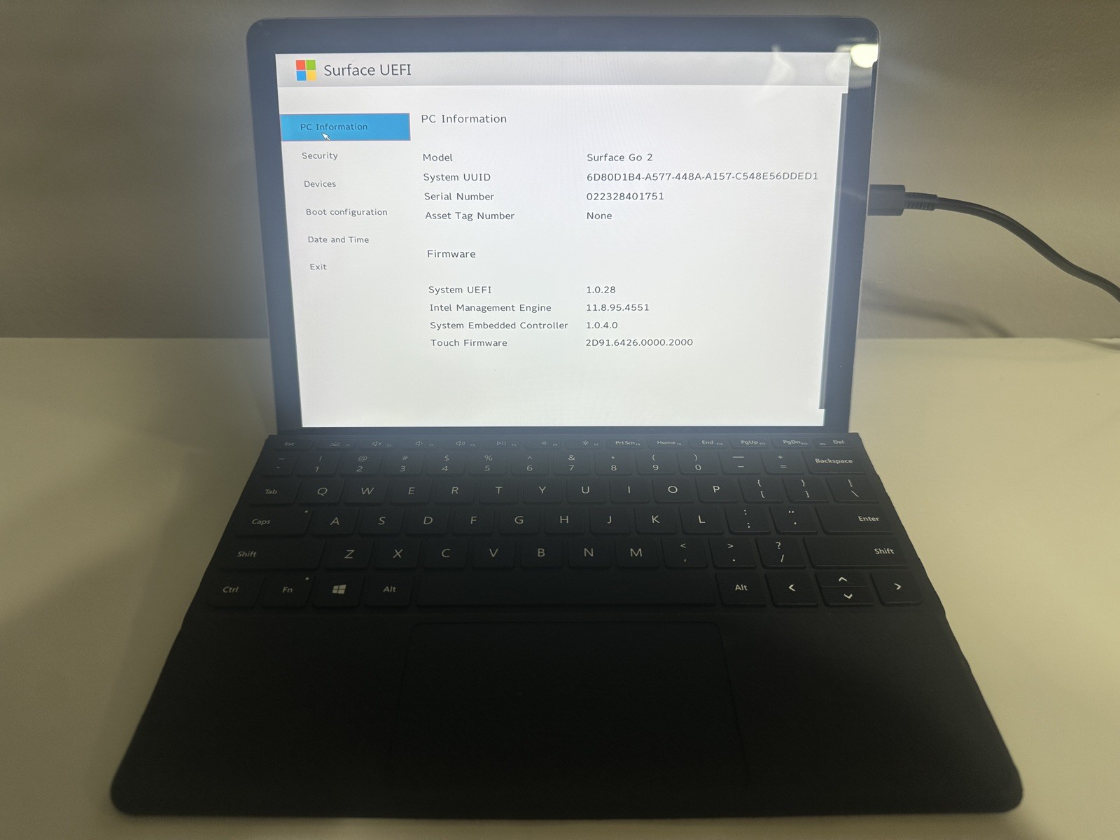 Microsoft Surface Go 2 1926 m3-8100Y 1.1GHz 8GB RAM 128GB 10.5"