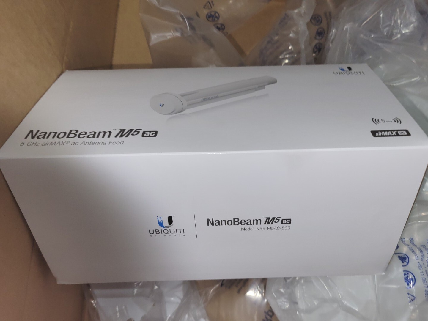 NEW Ubiquiti NANO-BEAM NBE-M5AC-500 