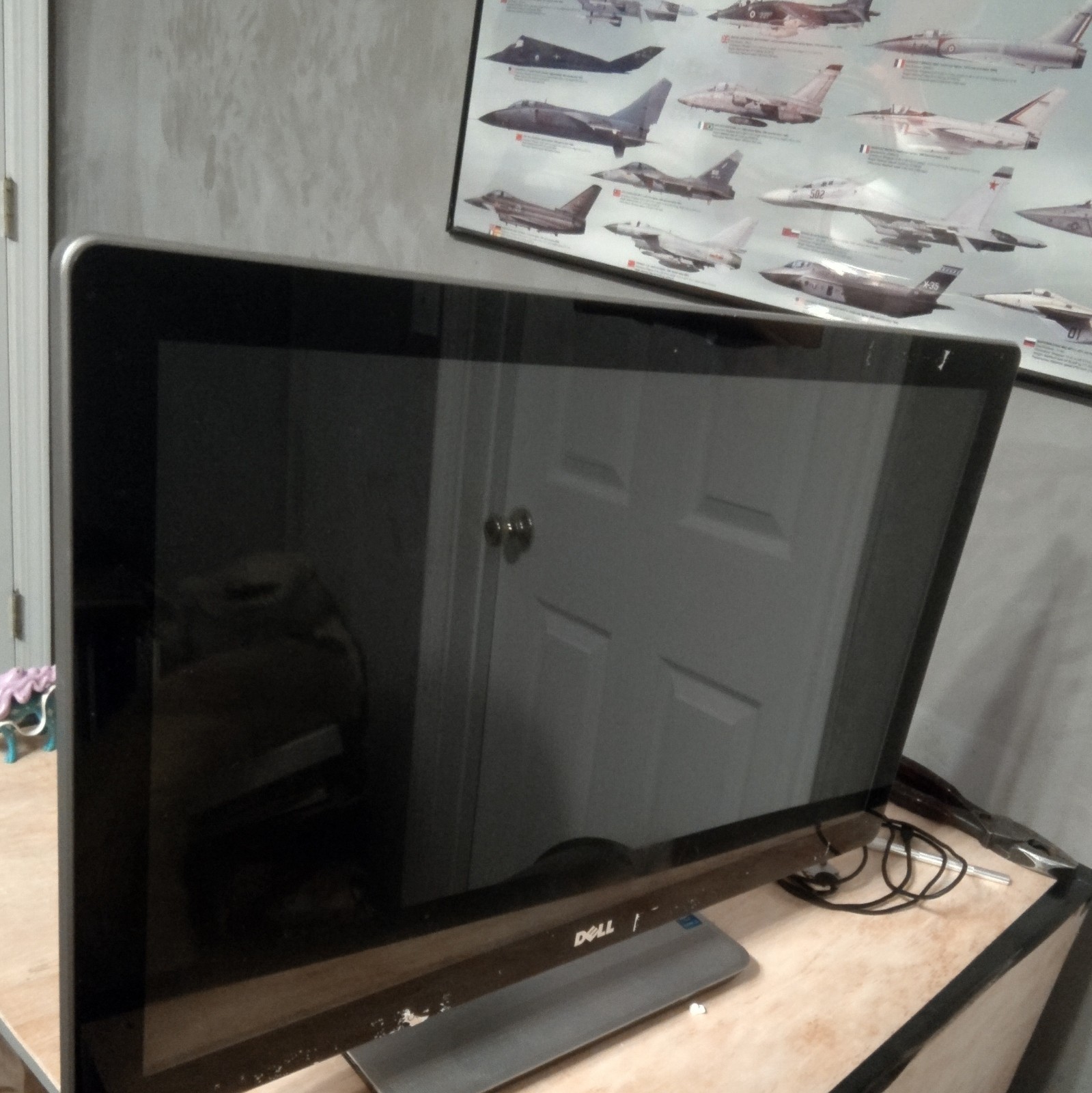 Dell Inspiron 2350 23in All-in-One Core i5 NO RAM NO HDD Windows 8 Webcam