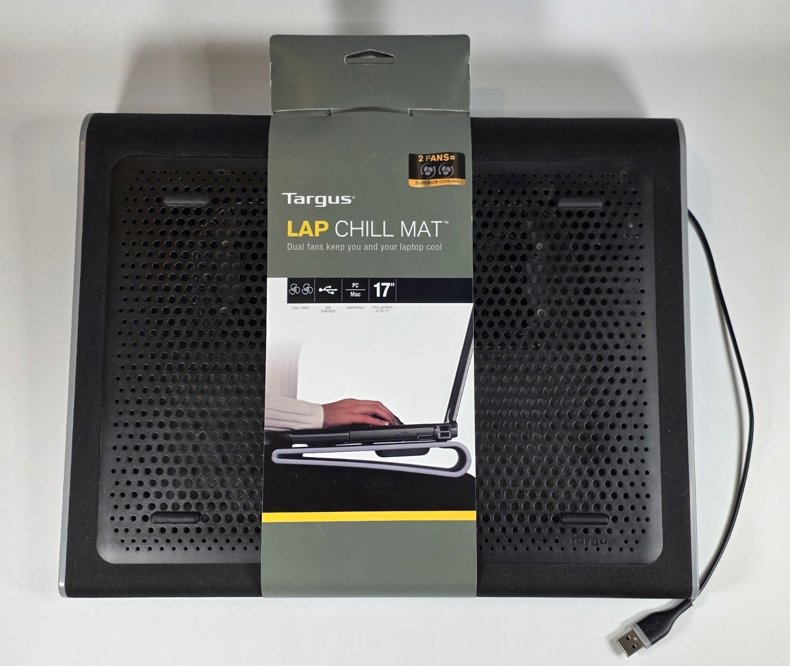 Targus 17 Inch USB Dual Fan Lap Chill Mat - Soft Neoprene Laptop Cooling Pad