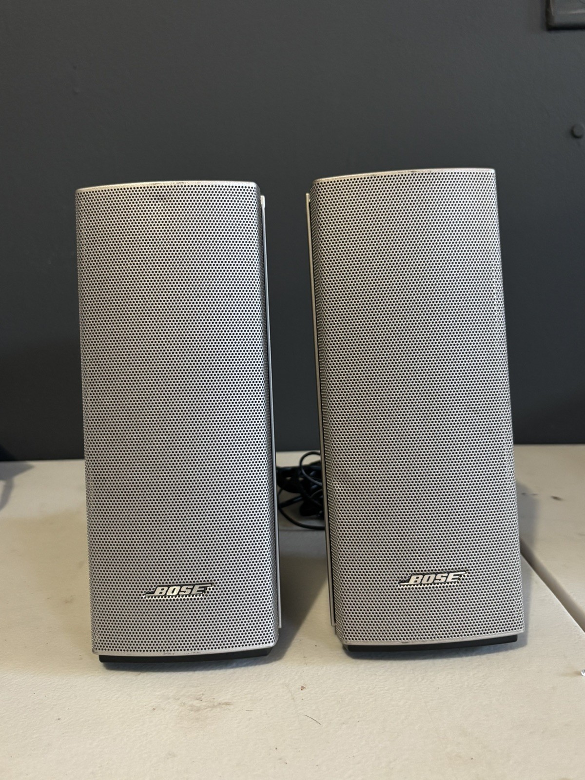 Bose Companion 20 Computer Speakers Silver  Speakers Only