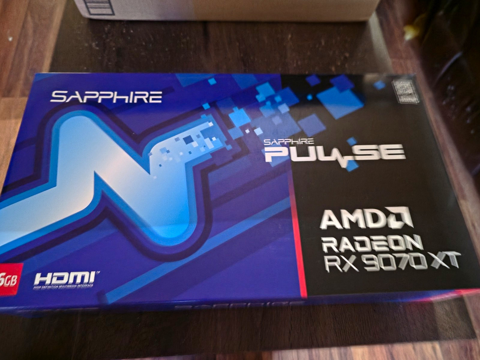 SAPPHIRE PULSE AMD Radeon RX 9070 XT 16GB GDDR6 PCIe x16 HDMI 8-Pin