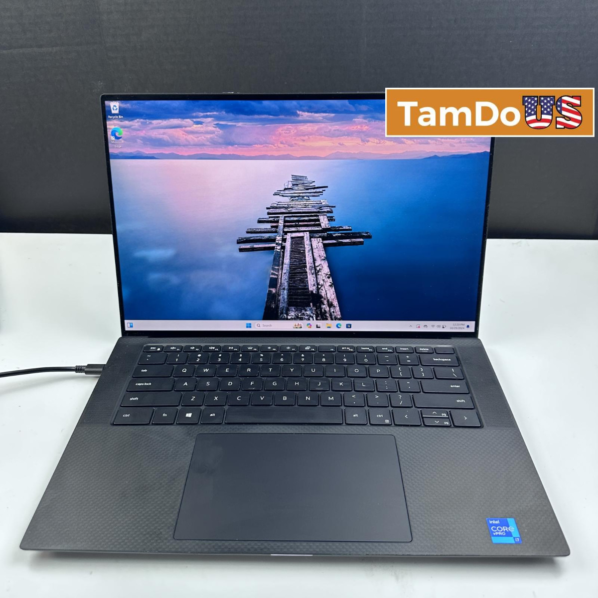 DELL Precision 5560 Laptop, 15.6" FHD, i7-11850H,32GB, 256GB+512GB, NVIDIA T1200