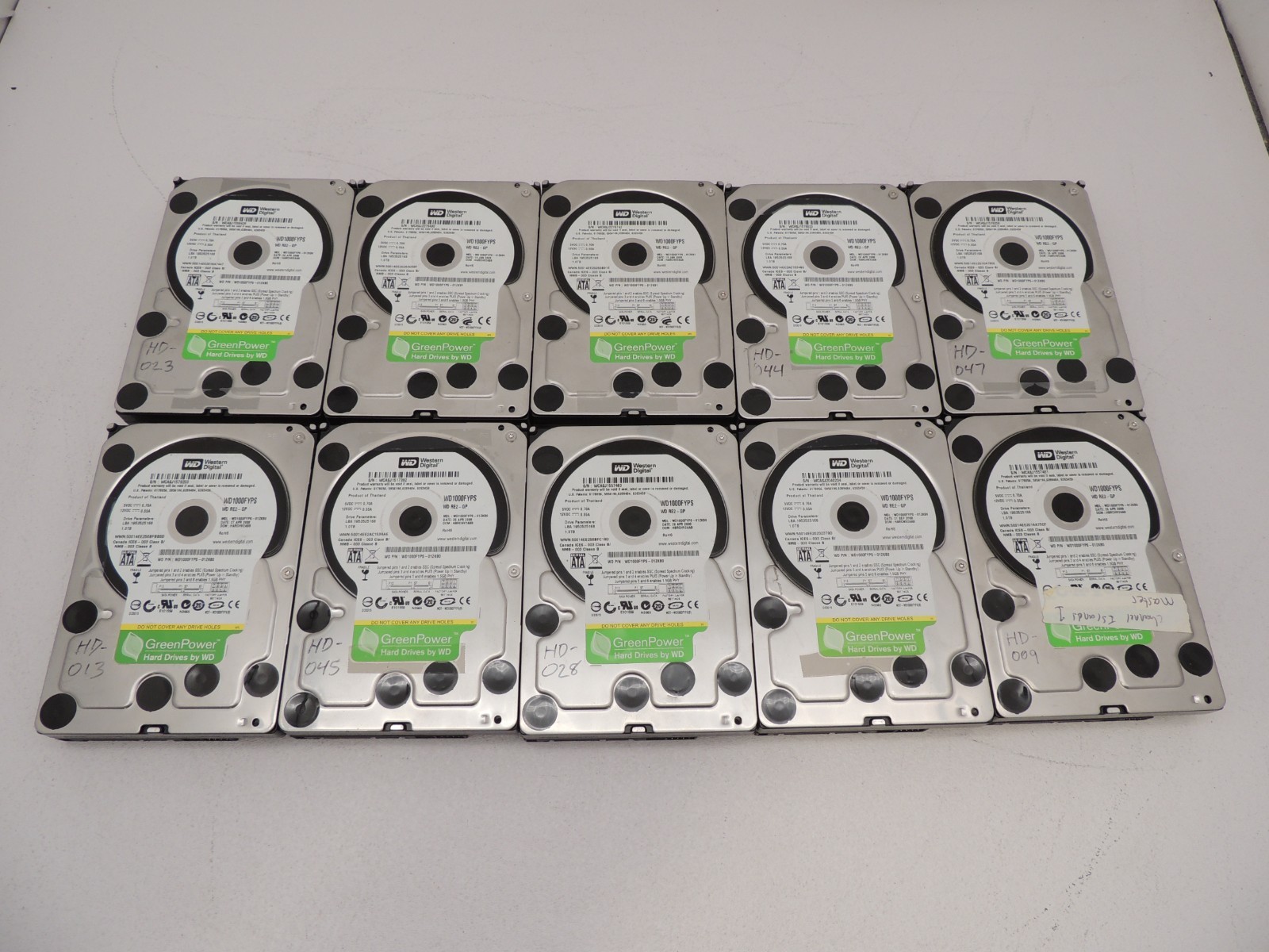 Low Mileage Lot of 10 Western Digital WD1000FYPS 1TB 5400RPM 3.5 SATA Hard Drive