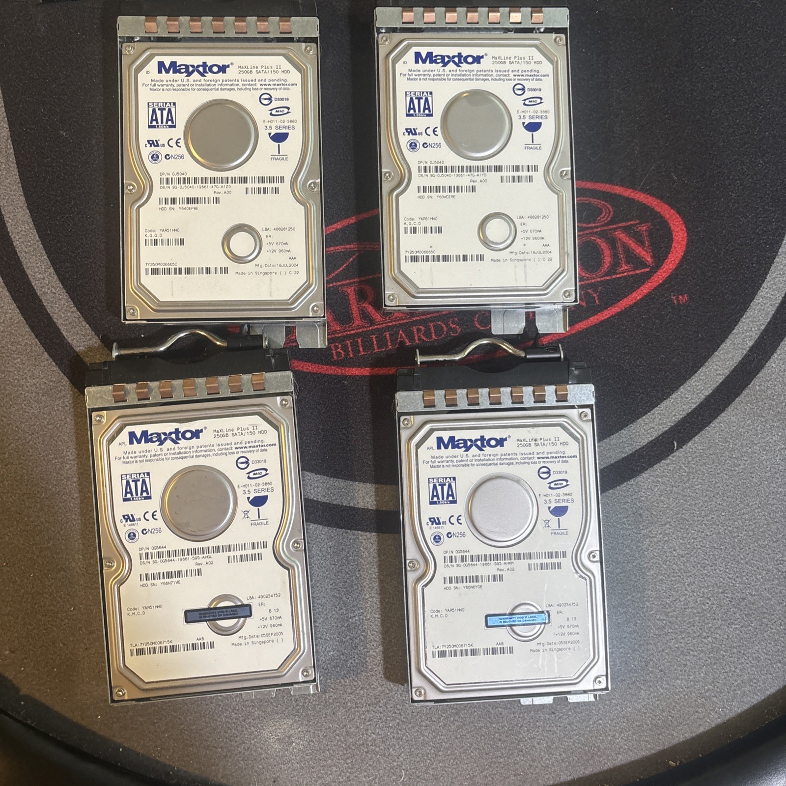 Lot of 4 250GB Maxtor Maxline Plus II SATA / 150 HDD Drives in Carriers 7Y250M