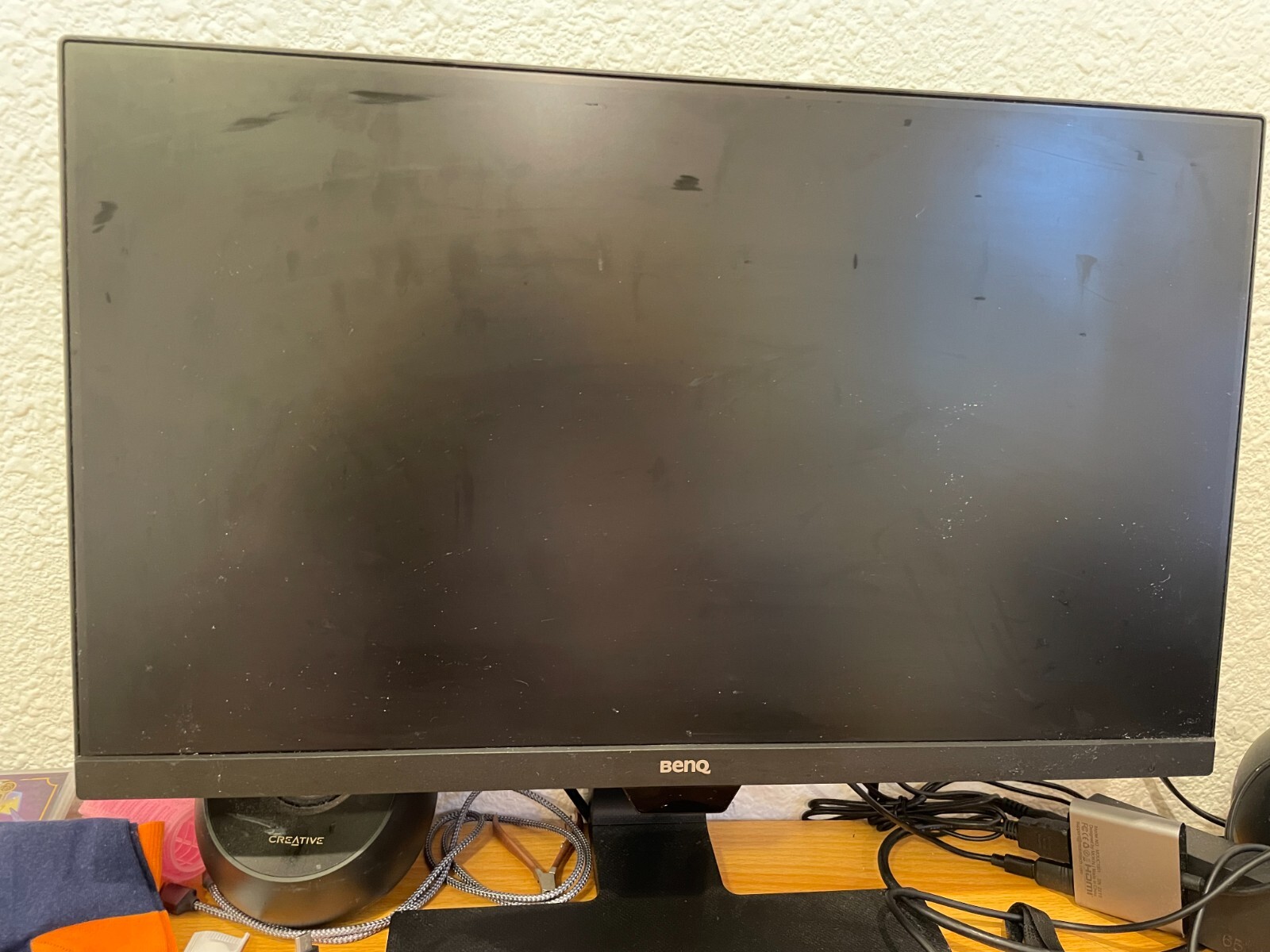BenQ 24 inch monitor IPS Used great condition come with speakers and more