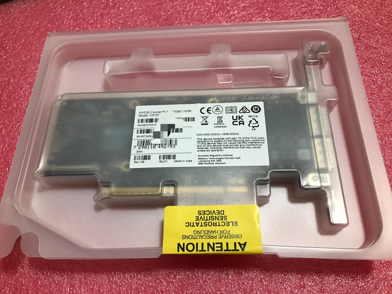 NOB MCX755106AC-HEAT NVIDIA ConnectX-7 Adapter Card 200GbE/NDR200 Crypto Enabled