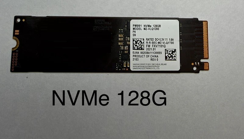 Samsung PM991 128GB M.2 NVMe PCIe 3.0 x4 Internal Solid State Drive SSD 1PC