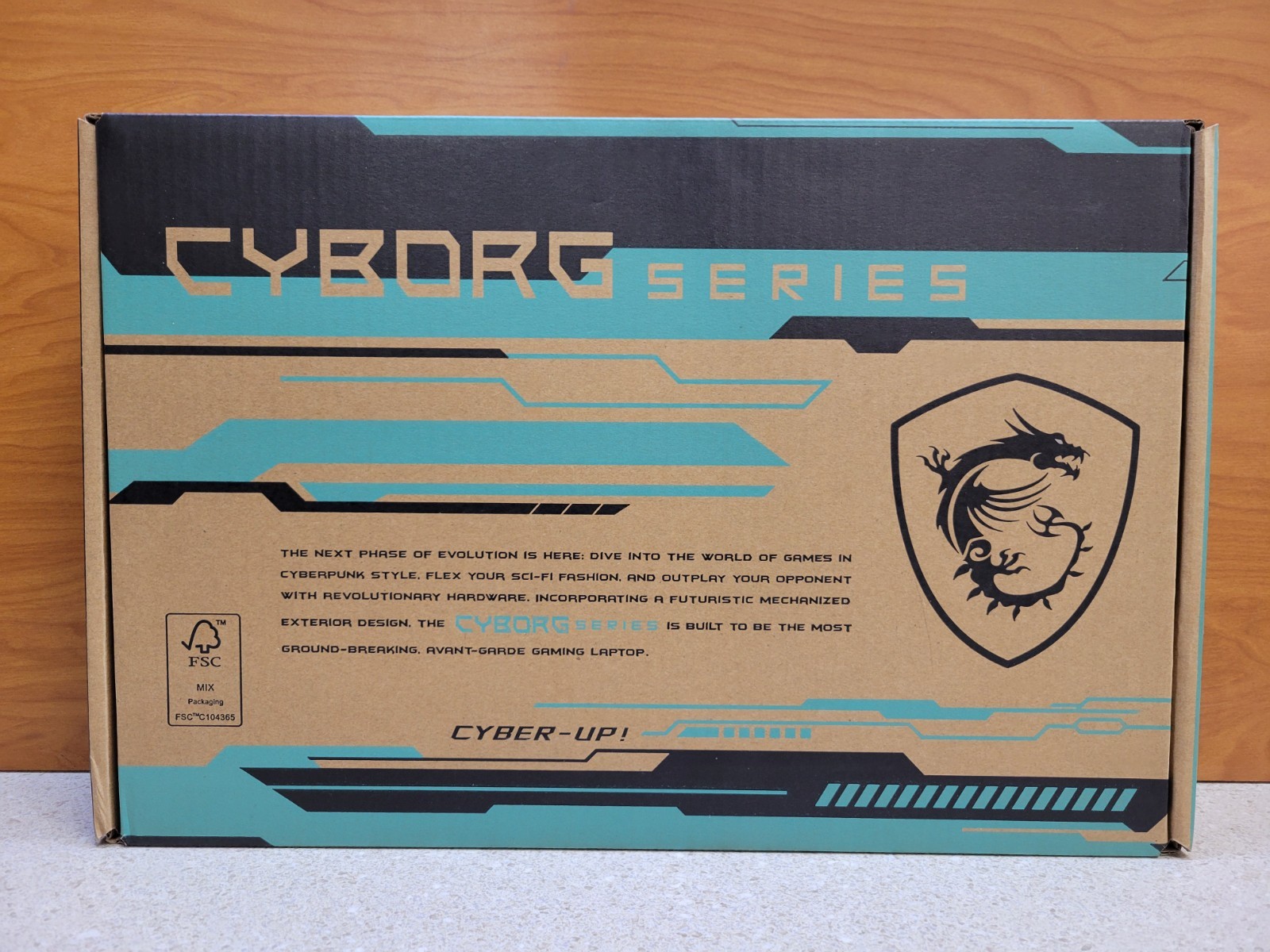 MSI Cyborg 15 B2RWEKG Core 7 240H 32GB 1TB RTX 5050 8GB Gaming Laptop