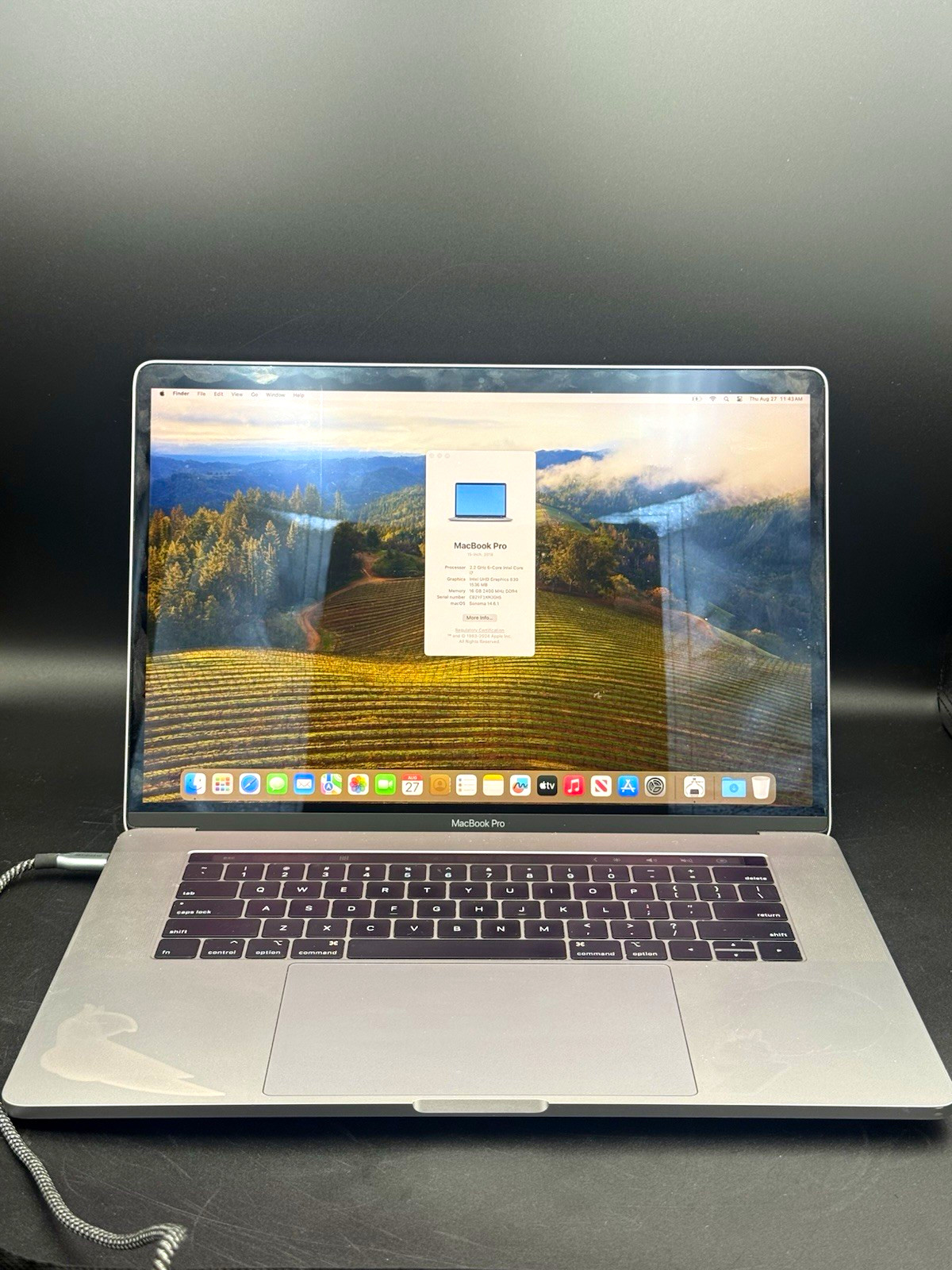 Apple MacBook Pro 15-inch (2018) - Space Gray - Core i7 / 16GB RAM / 500GB SSD