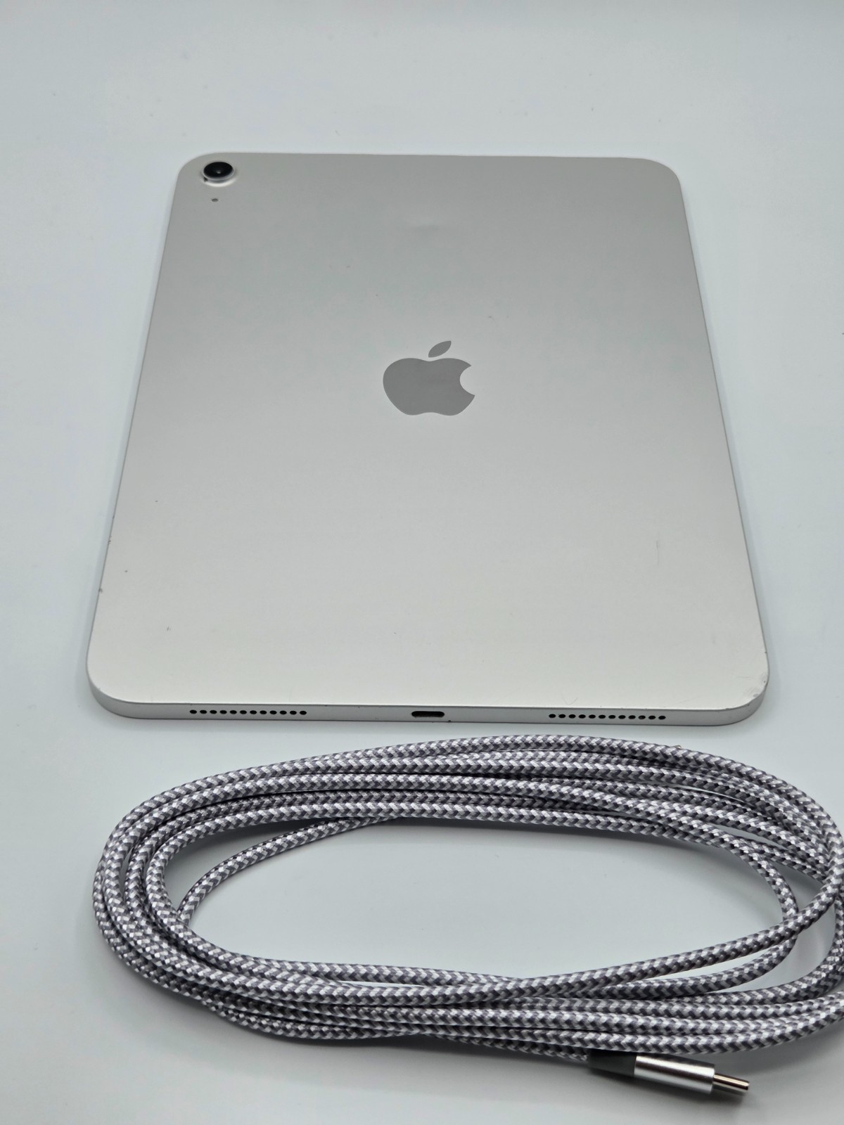 Apple iPad 11th Gen A3354 128GB Wi-Fi 11-inch Silver Tablet FAST SHIP