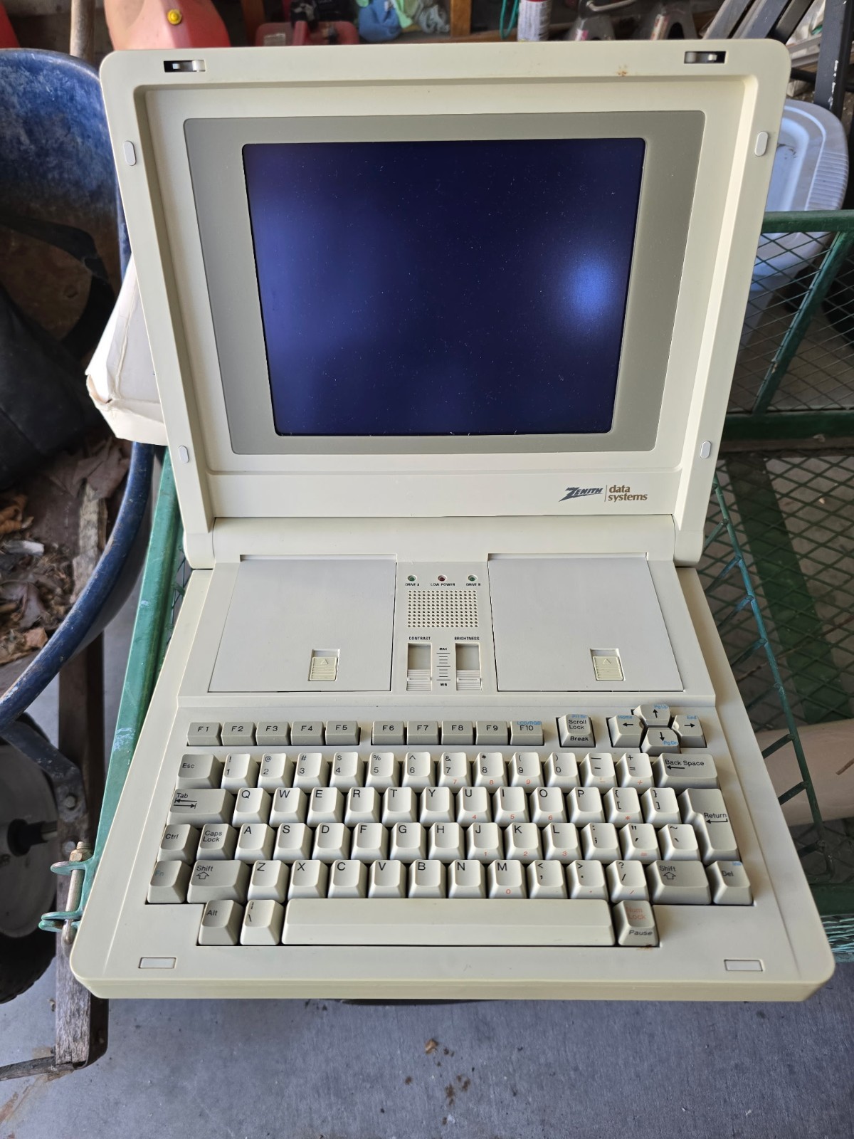 Zenith Data Systems SupersPort Model 2 WORKING GOOD SHAPE