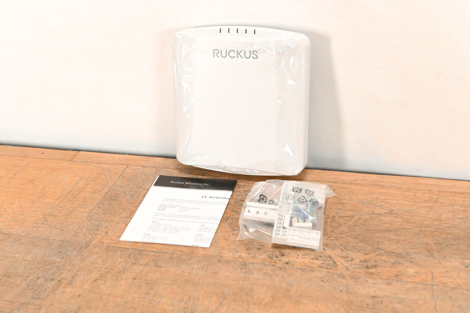 Ruckus R550 Indoor Wireless Access Point CG01RKD