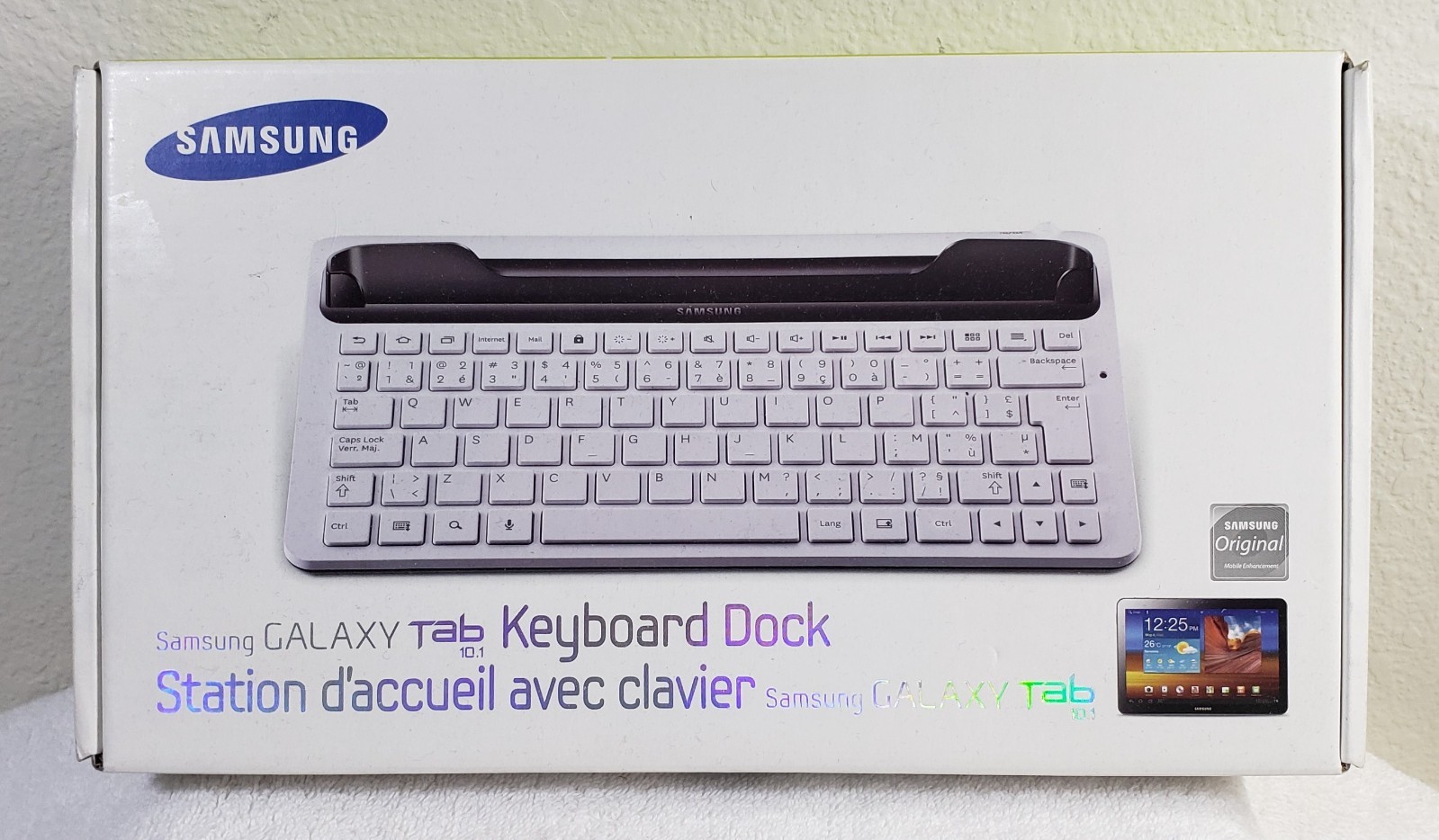 Samsung ECR-K14AWEGXAR White QWERTY Keyboard Dock for Galaxy Tab-10.1