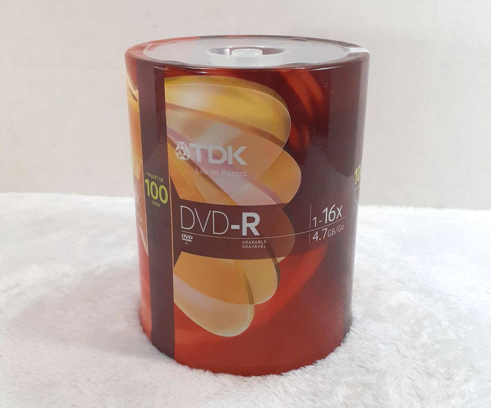 TDK DVD-R 1-16x Speed 4.7 GB Recordable Discs 100 Pack Spindle Sealed