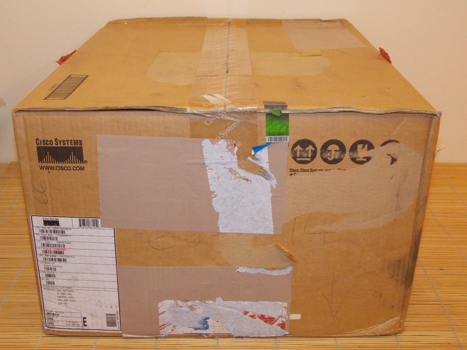 New Cisco 2691 Modular Access Router 256MB RAM 64MB Flash Original Box UNOPENED