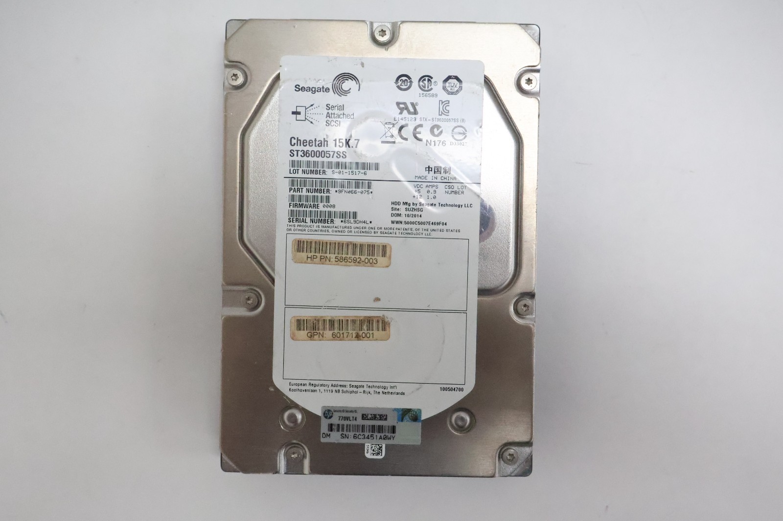 Seagate Cheetah 600 GB Internal 15000 RPM 3.5 in ST3600057SS Hard Drive - Used