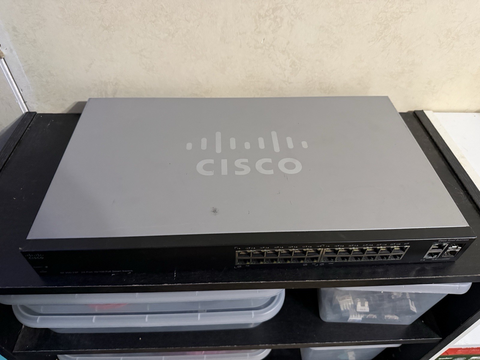 Cisco SF200-24P 24 Port 10/100 Ethernet Switch - PoE