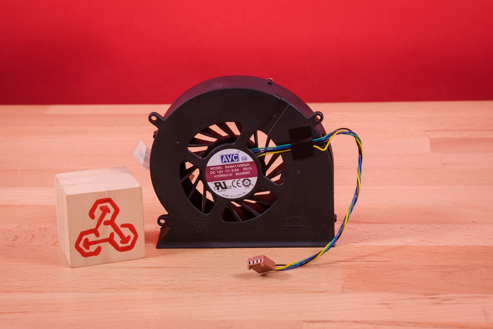 IBM Lenovo ThinkCentre M72z 20" BASA1125R2H Cooling Case Fan AIO 03T9879