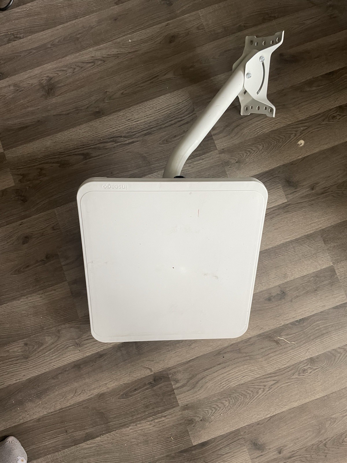 Inseego FW2000e 5G fixed wireless access (FWA) gateway