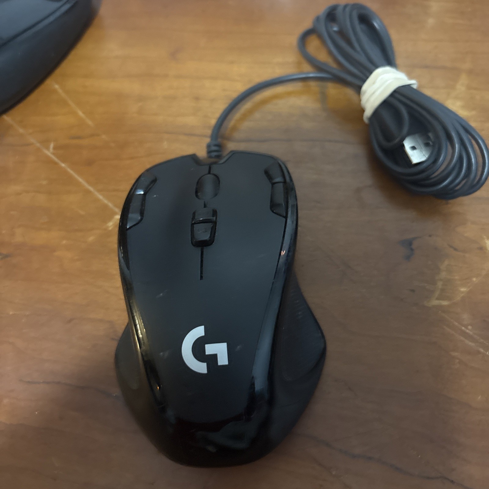 Logitech G300s Optical Ambidextrous Gaming Mouse  9 Programmable Buttons